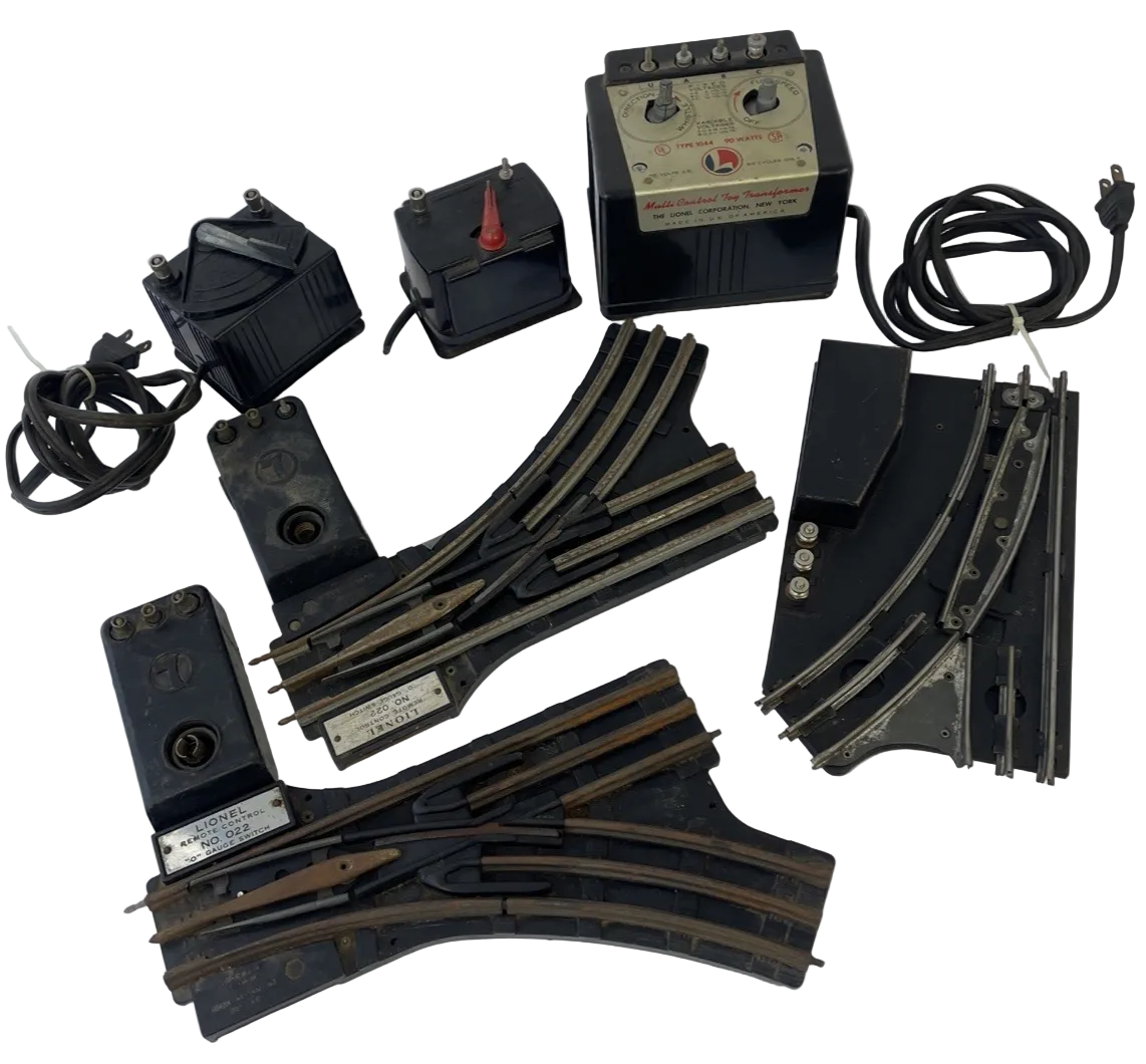 Lionel Corp. Toy Train Track Lot with Lionel Type 1044 1012 Lionel No. 22 Remote