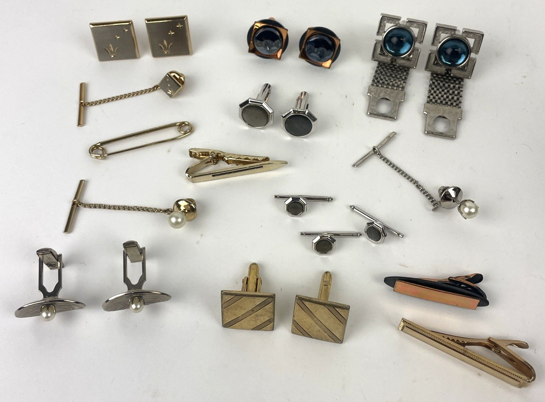 Vintage Gentlemen’s Cufflinks Tie Clips & Accessories Job Lot In Links & Clips