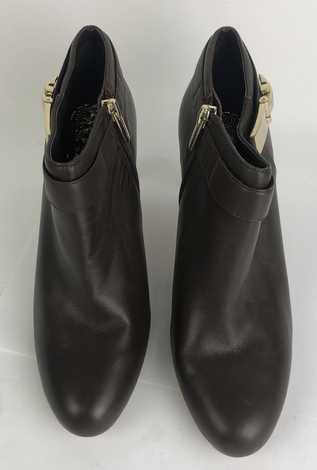 Vince Camuto High Heeled Shoes Brown w / Gold  Zipper Buckle Women’s Size 8.5M