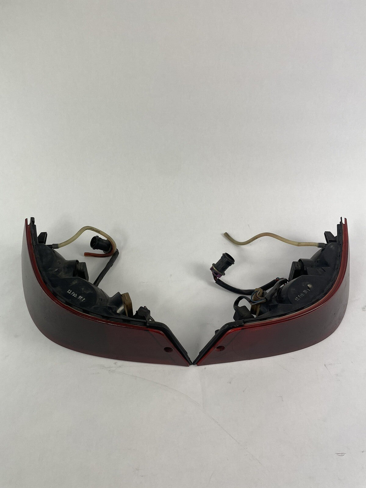 Lot of 2: Porsche 911 964 right + left rear tail light 96463190803