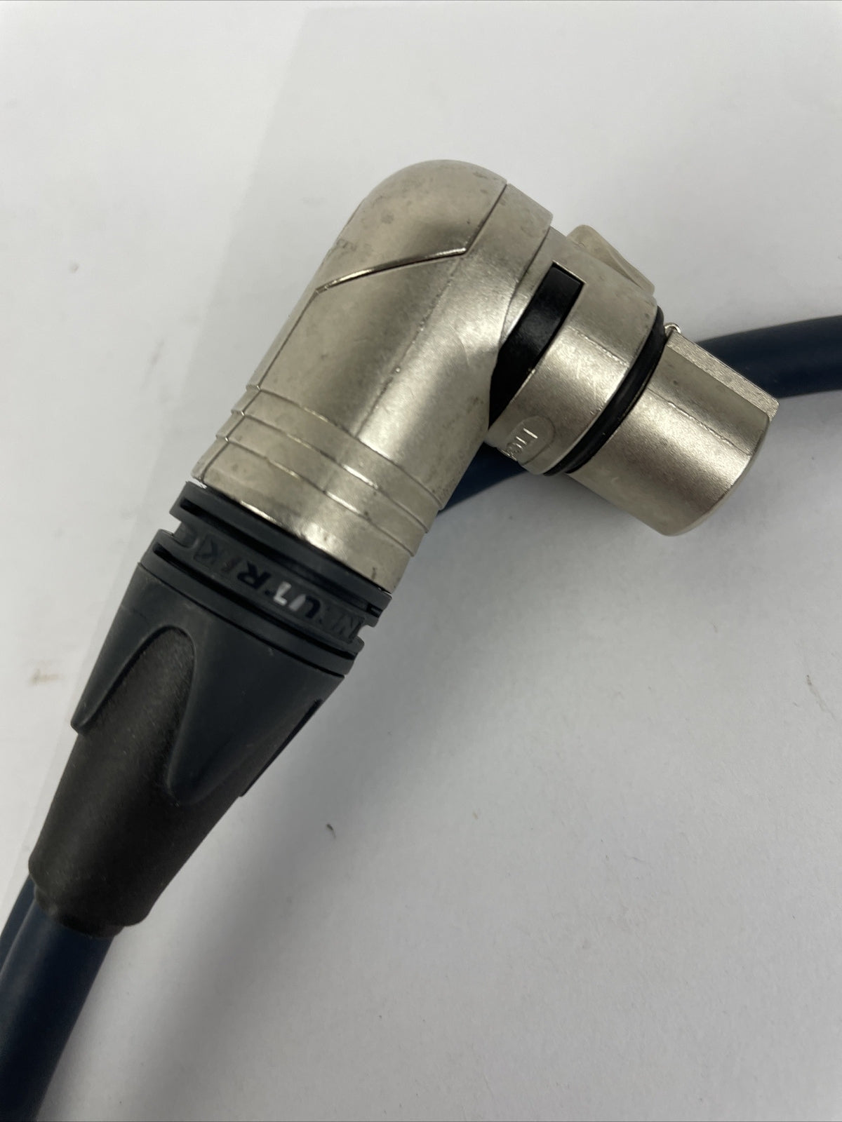 Laird Lemo 6-Pin Male to Neutrik 4-Pin XLR Female Power Cable - 40"