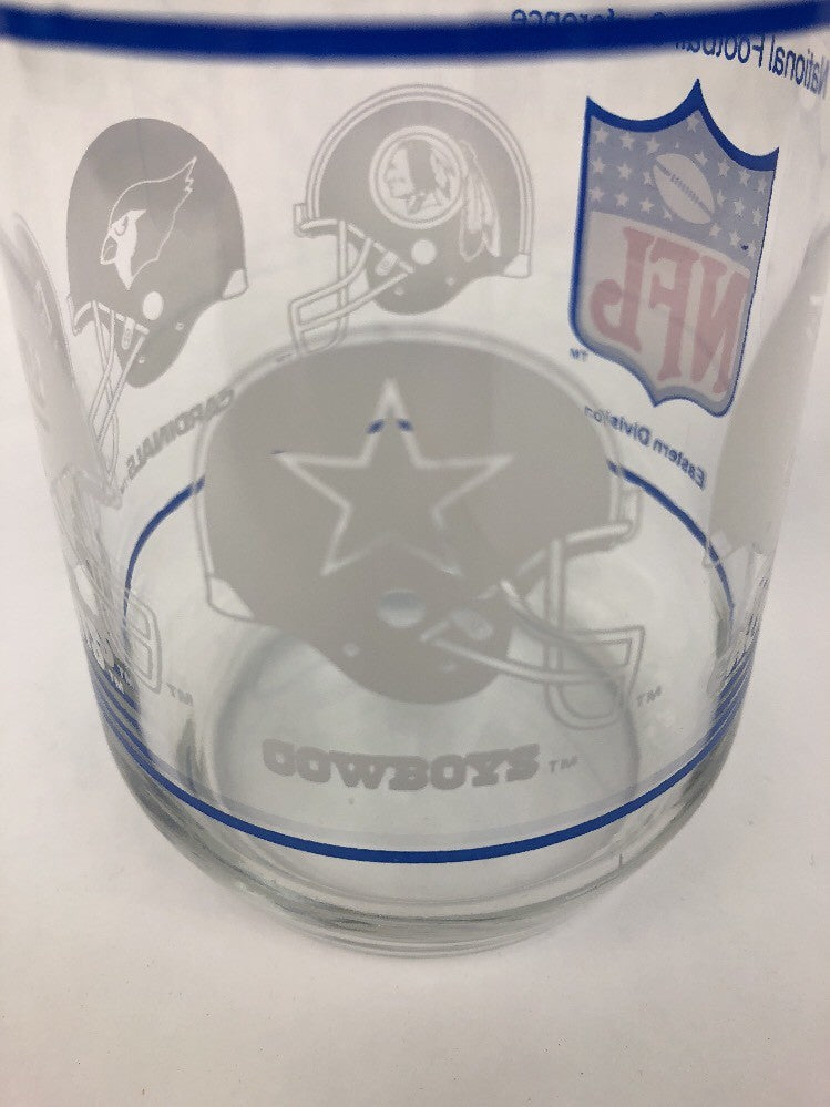Lot of 8 VINTAGE NFL NFC EASTERN DIVISION GLASS - EAGLES REDSKINS COWBOYS GIANTS