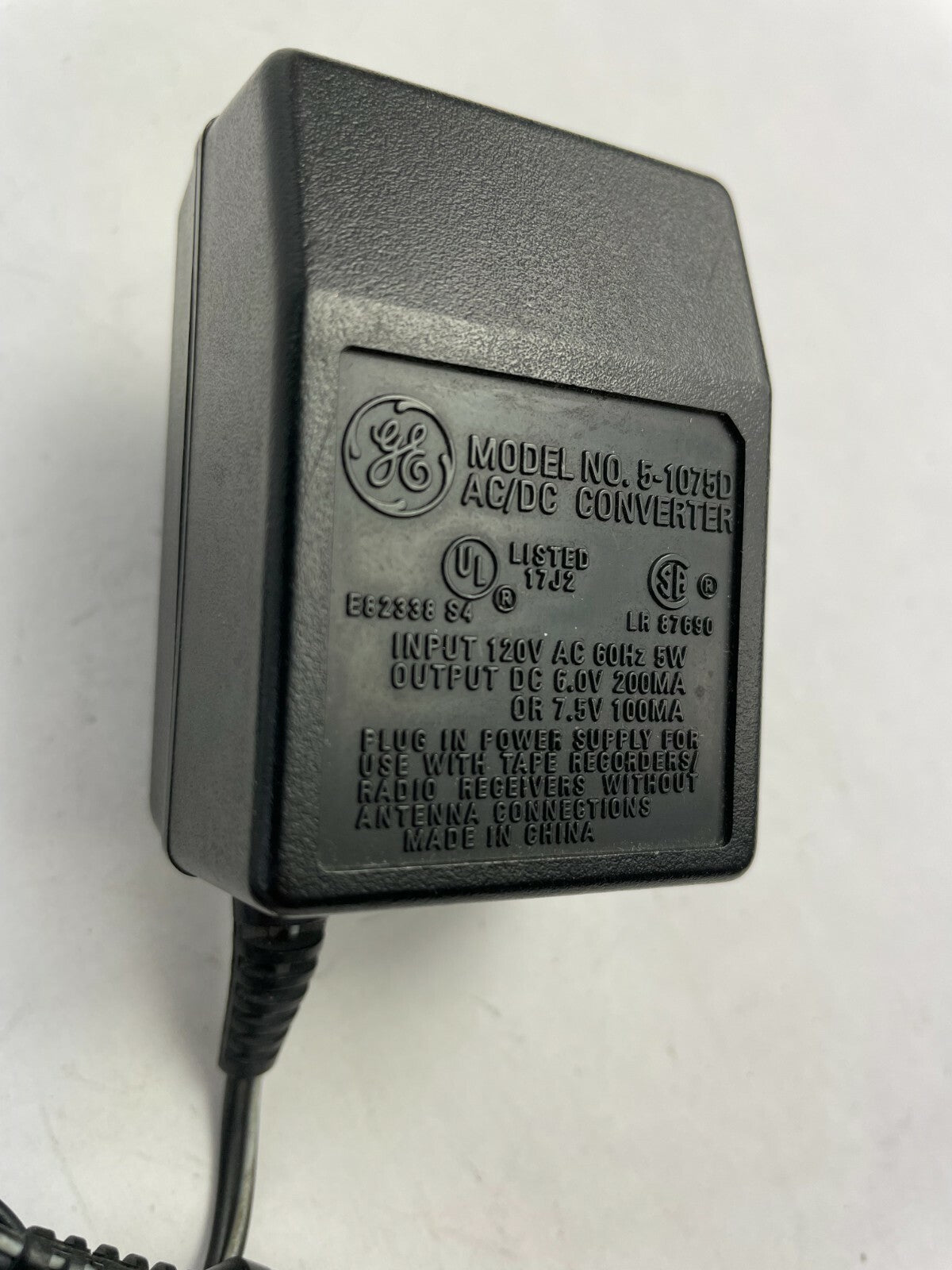 Genuine  Ac Adapter 5-1075D Output 6.0 V 200mA  Power Supply Adapter A73