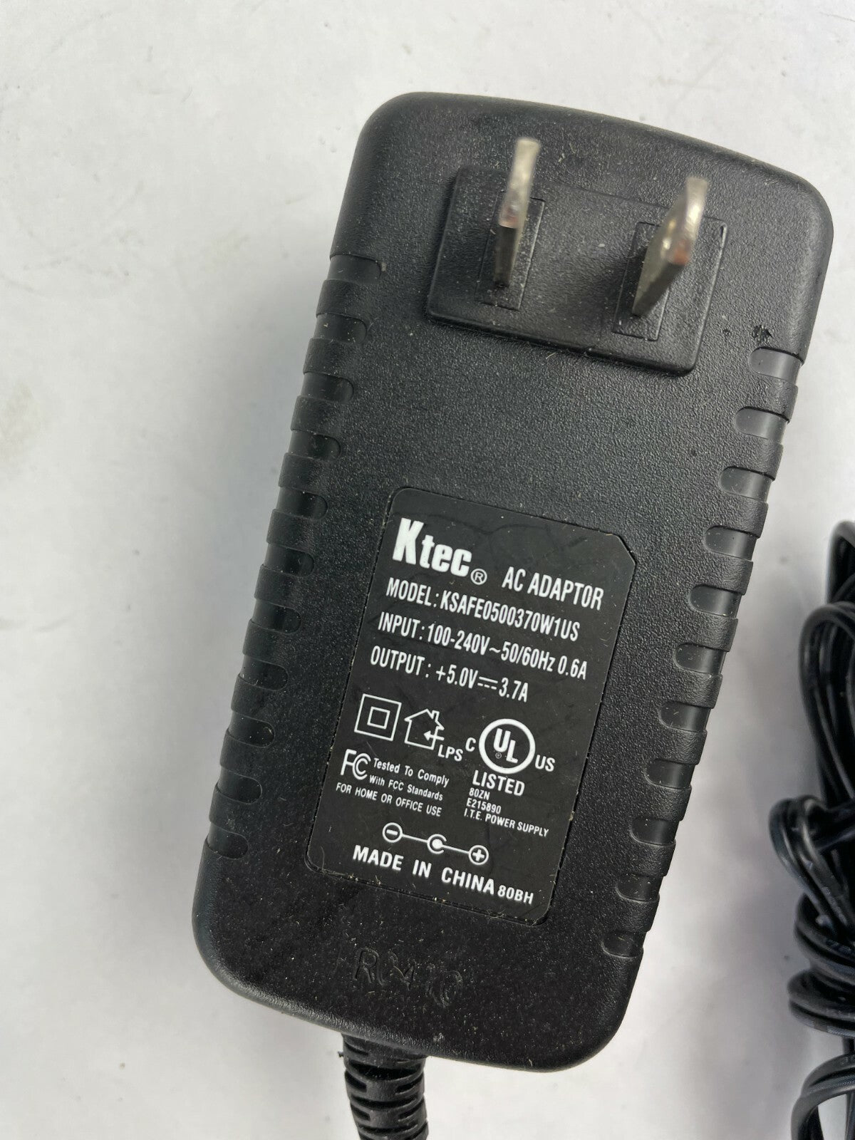 Genuine Ktec KSAFE0500370W1US Output 5.0 V 3.7 A Power Supply Adapter A75
