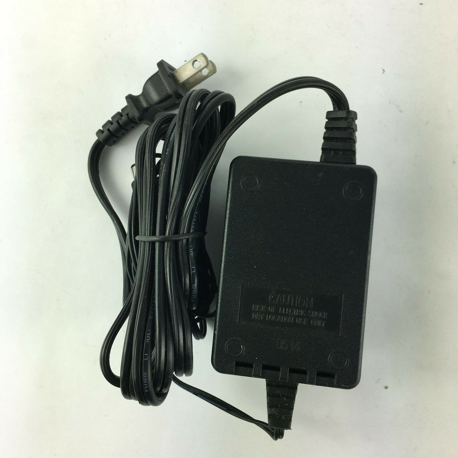 Genuine ITE T481208OO3CT Class 2 Output 12V 750mA Power Supply Adapter A17