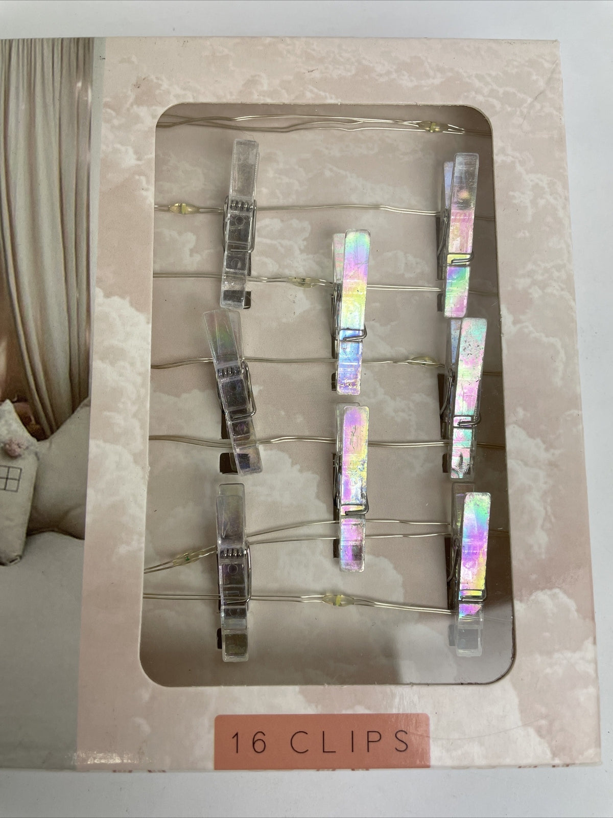 Battery Powered Photo Clip String Lights 13.5'  36 x Clip Iridescent LED Lights
