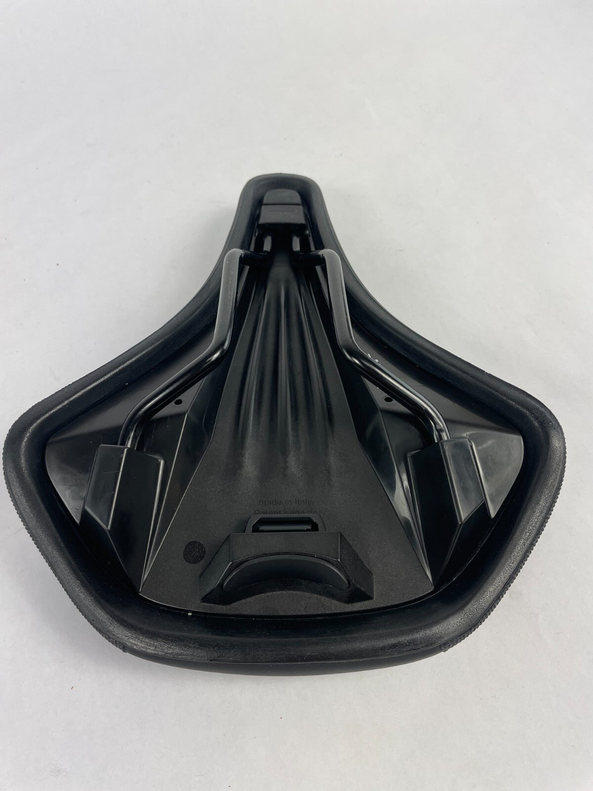 Selle Royal Explora Athletic Cycling Super Comfortable Bike Seat Black