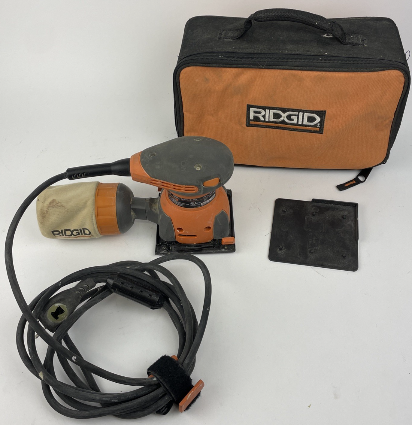 💥RIDGID R2500 CORDED ELECTRIC 1/4 SHEET SANDER 120V w/ Soft CASE