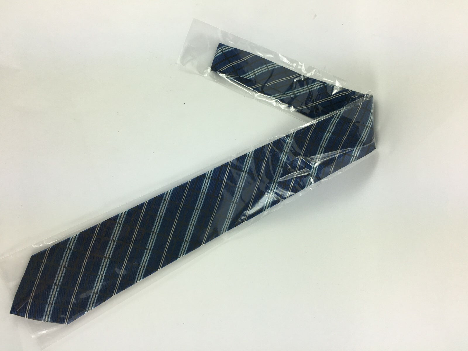 Genuine George 100% Silk Handmade Stylish Formal/Casual Tie Multi Coloured