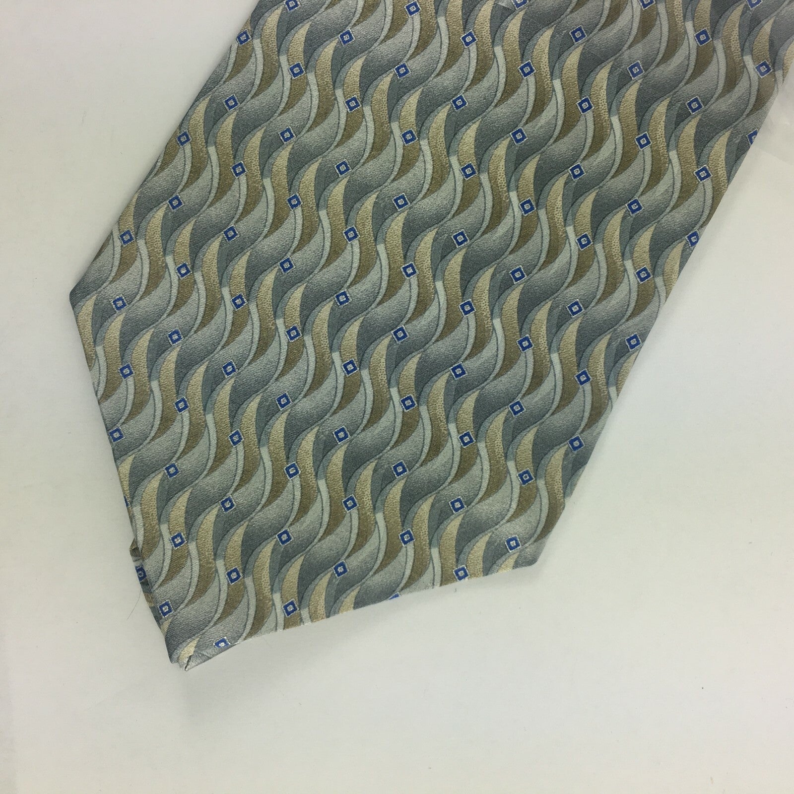 Genuine Geoffrey Beene Long Handmade Stylish Formal/Casual Tie Multi Coloured