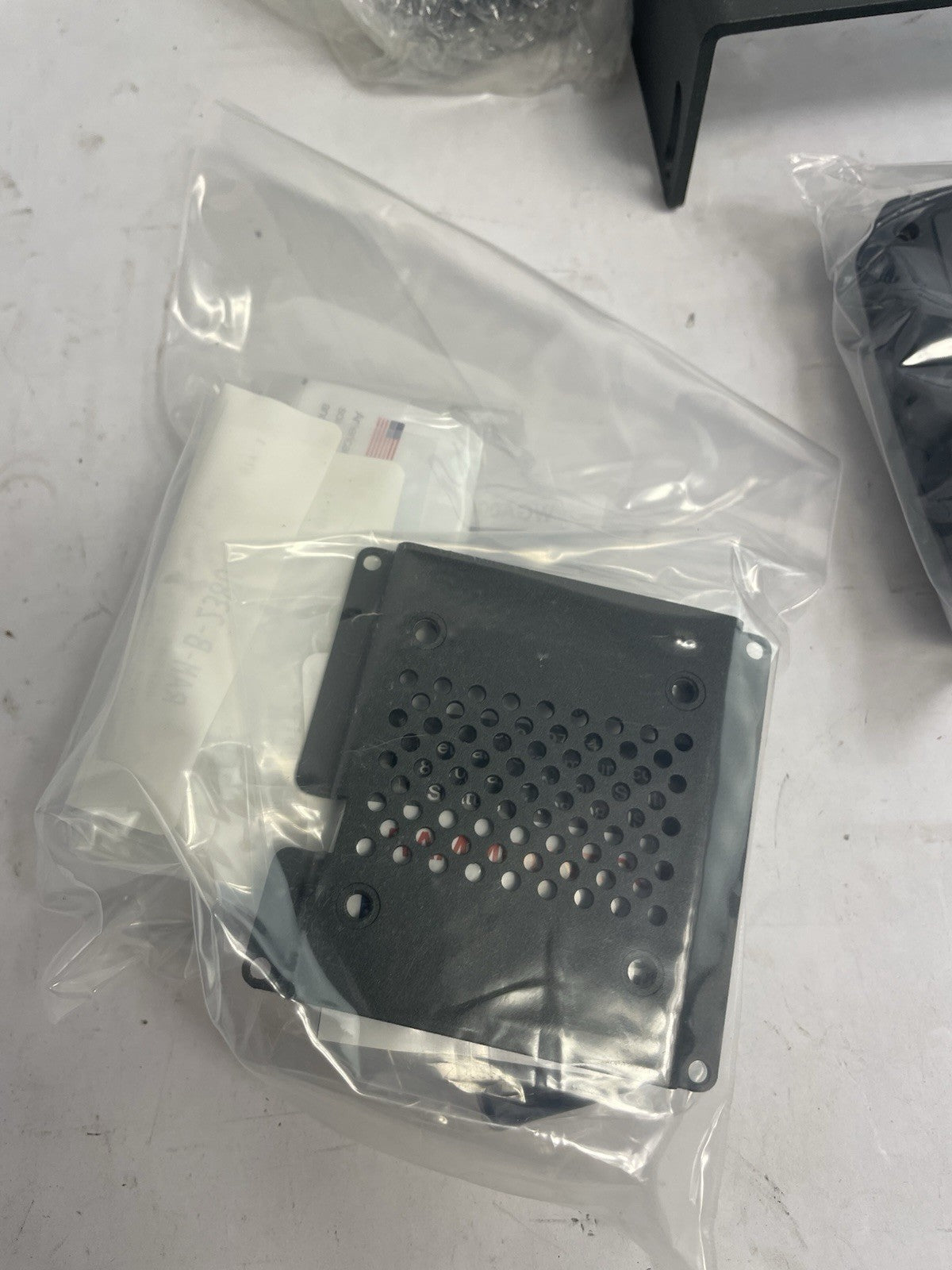 WatchGuard 4RE DVR Video System with LCD Display WGA00370-300 with brackets