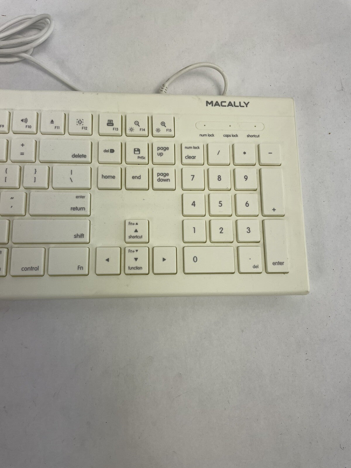 Macally Full Size USB Wired Keyboard (MKEYE) for Mac and PC (White)