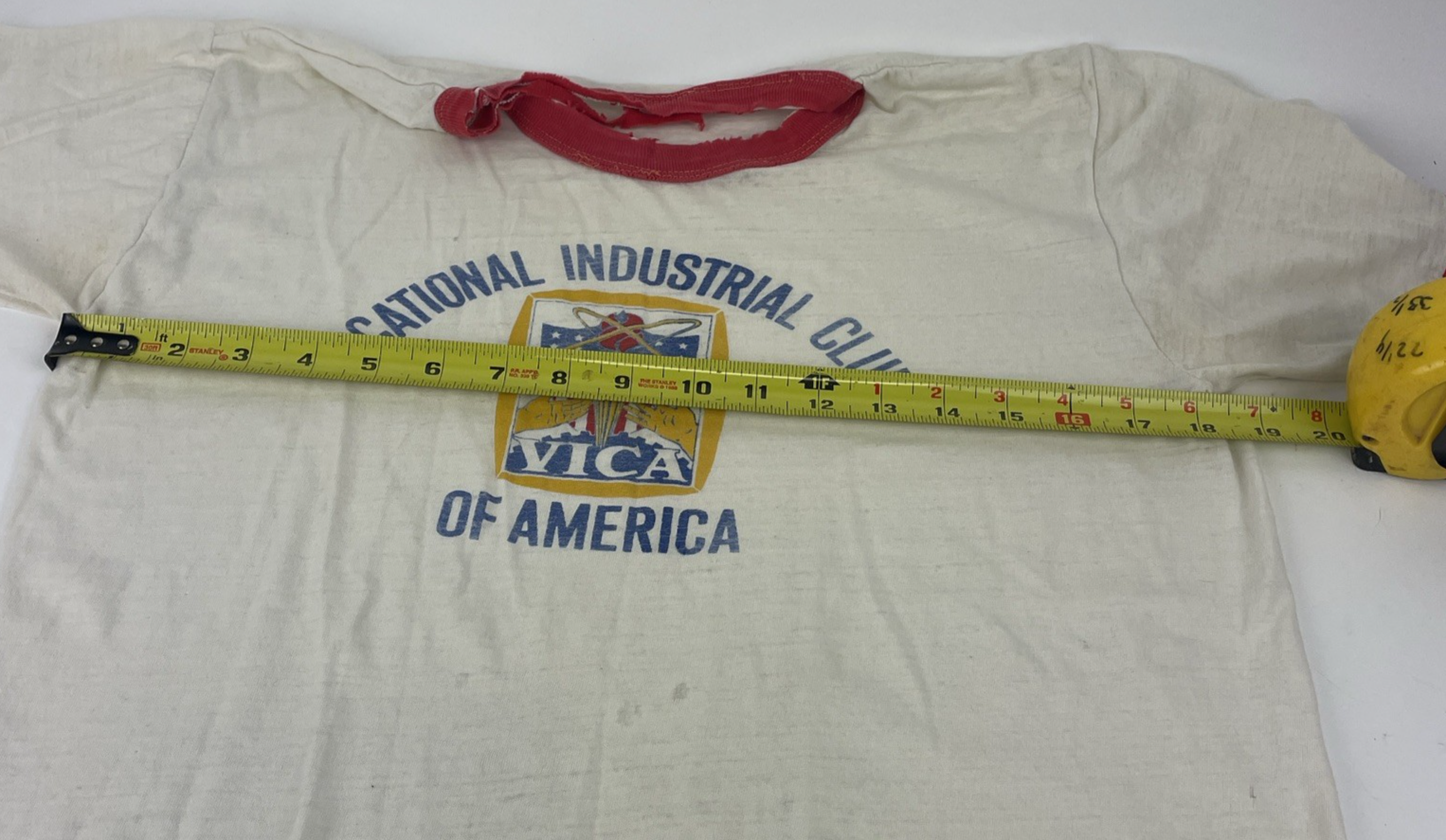 Vintage Tattered Worn Vocational Industrial Clubs of America T-Shirt Sz Medium