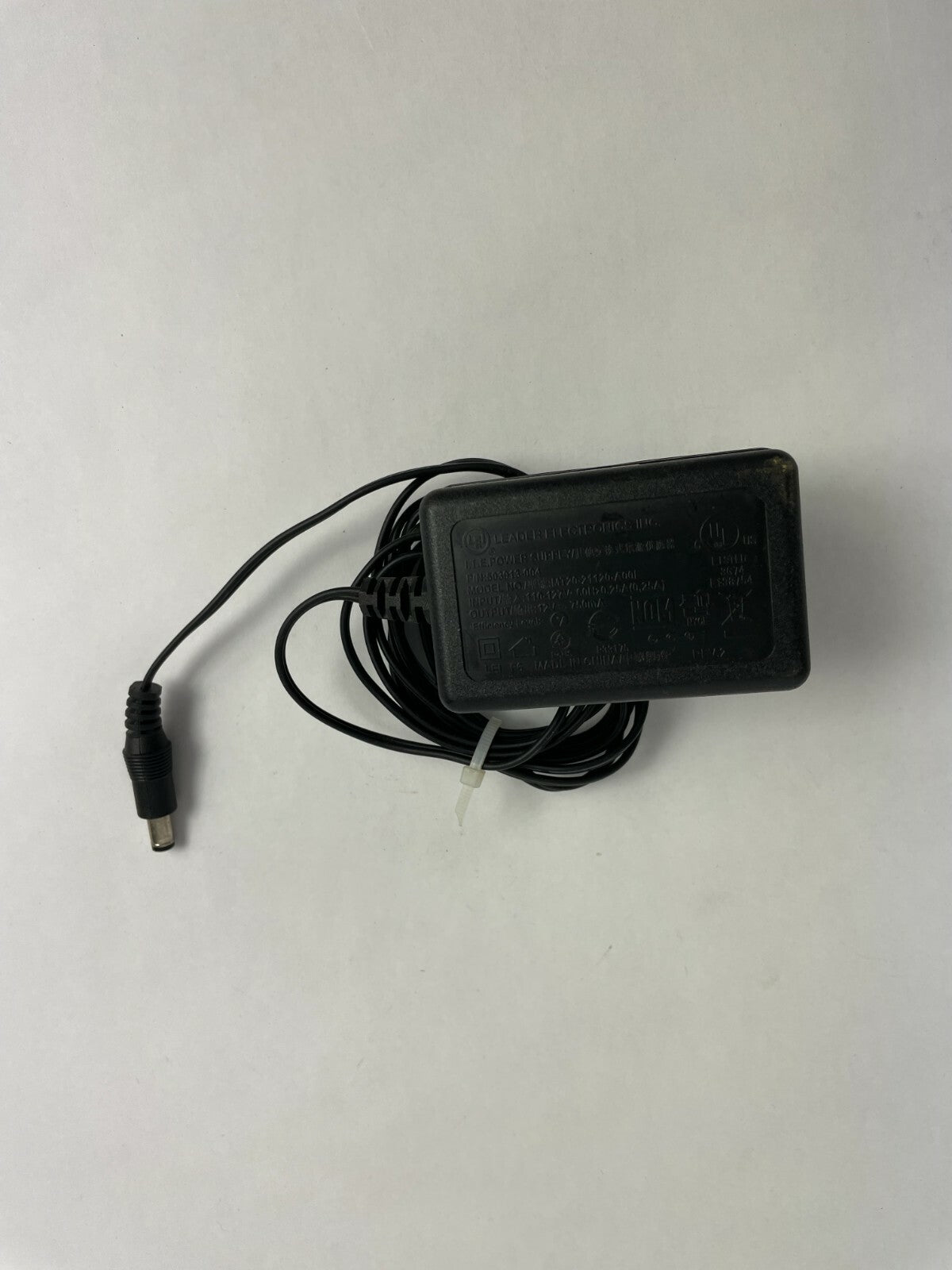 Genuine LTE 503913-004 AC Adapter Output 12 V 750mA Power Supply Adapter A51