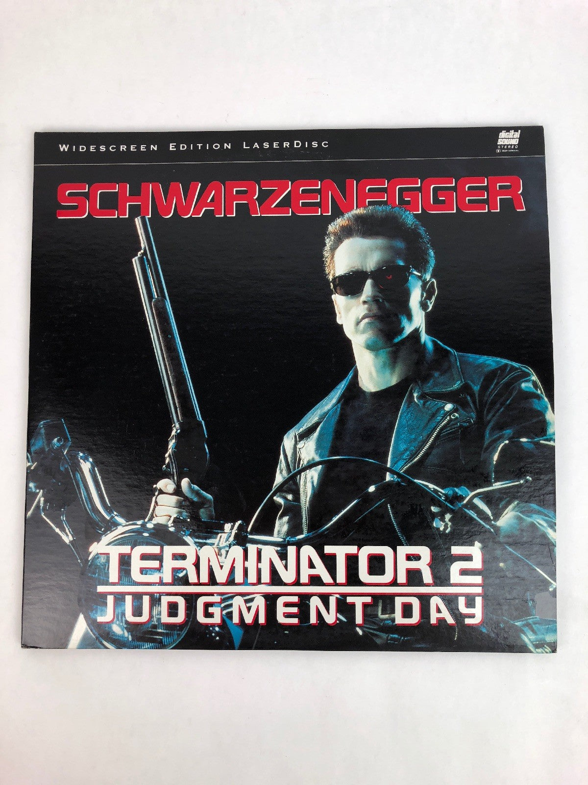 Terminator 2 – Laserdisc Movie - Arnold Schwarzenegger - Free Shipping