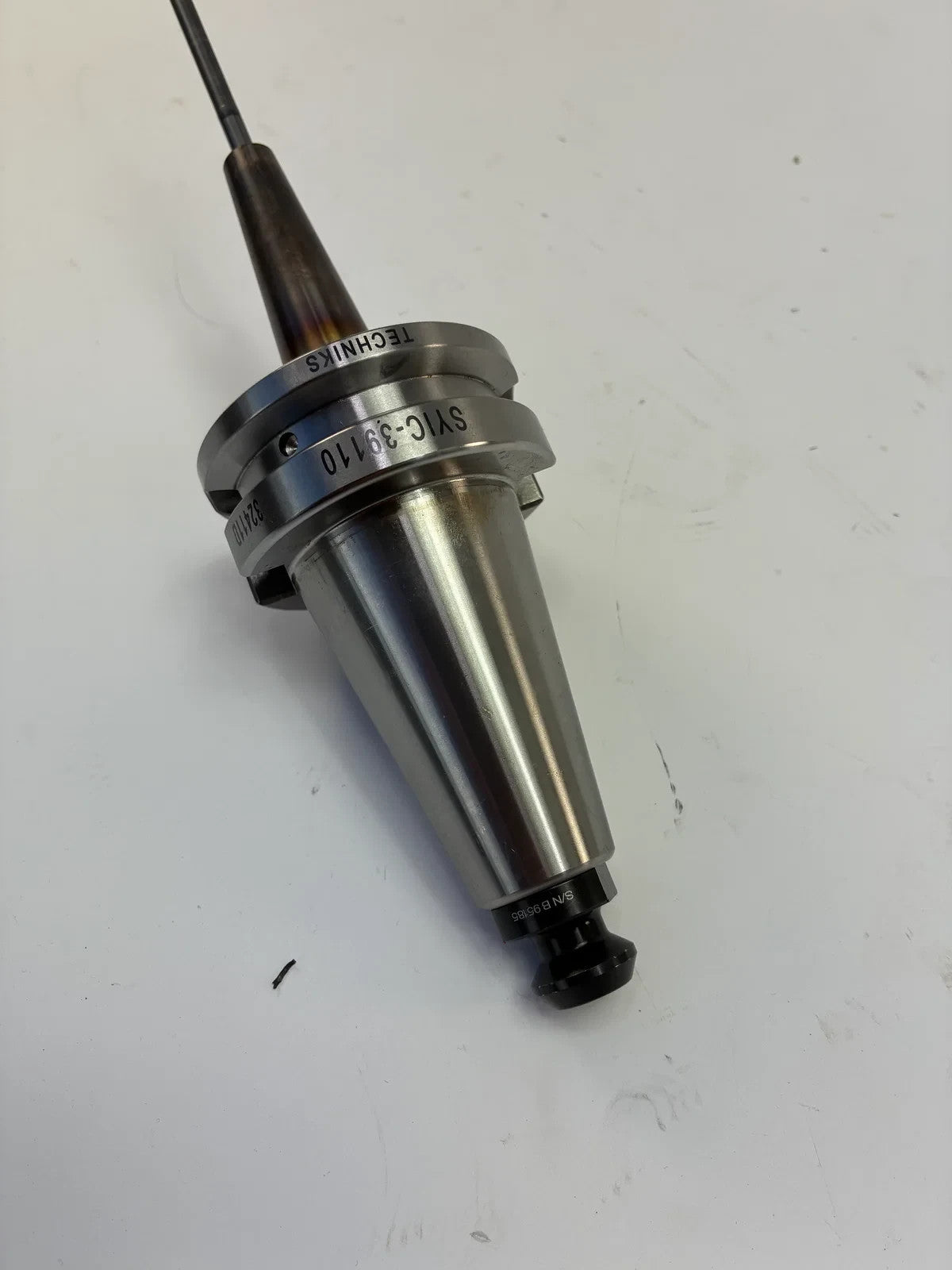 Techniks SYIC 39110 BT40 3/16” Shrink-Fit Holder – 3.54” Projection with Cutter