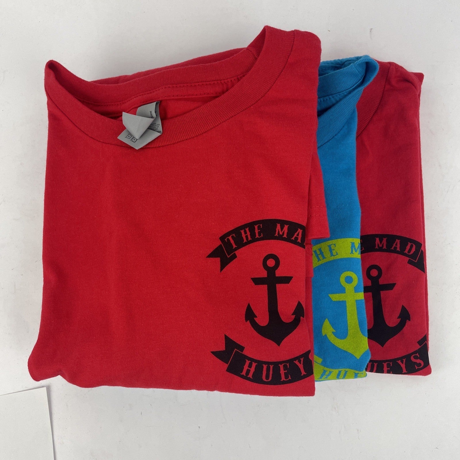 Lot of 3 x NEW Original THE MAD HUEYS Ocean Fishing T-Shirts 2 x Red 1 x Teal