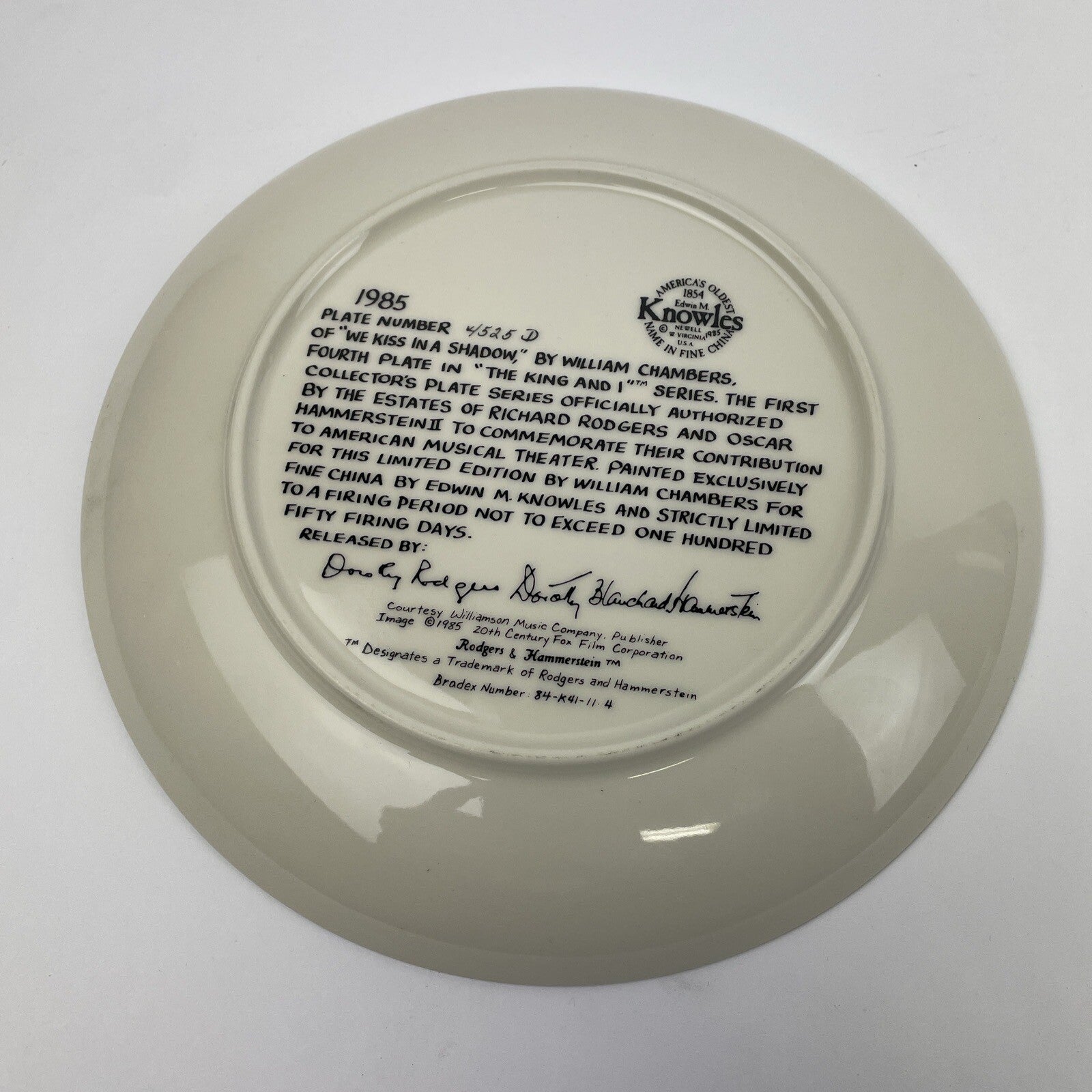 Knowles The King And I Collector Plates “We Kiss In A Shadow” 1985 Plate 4525 D
