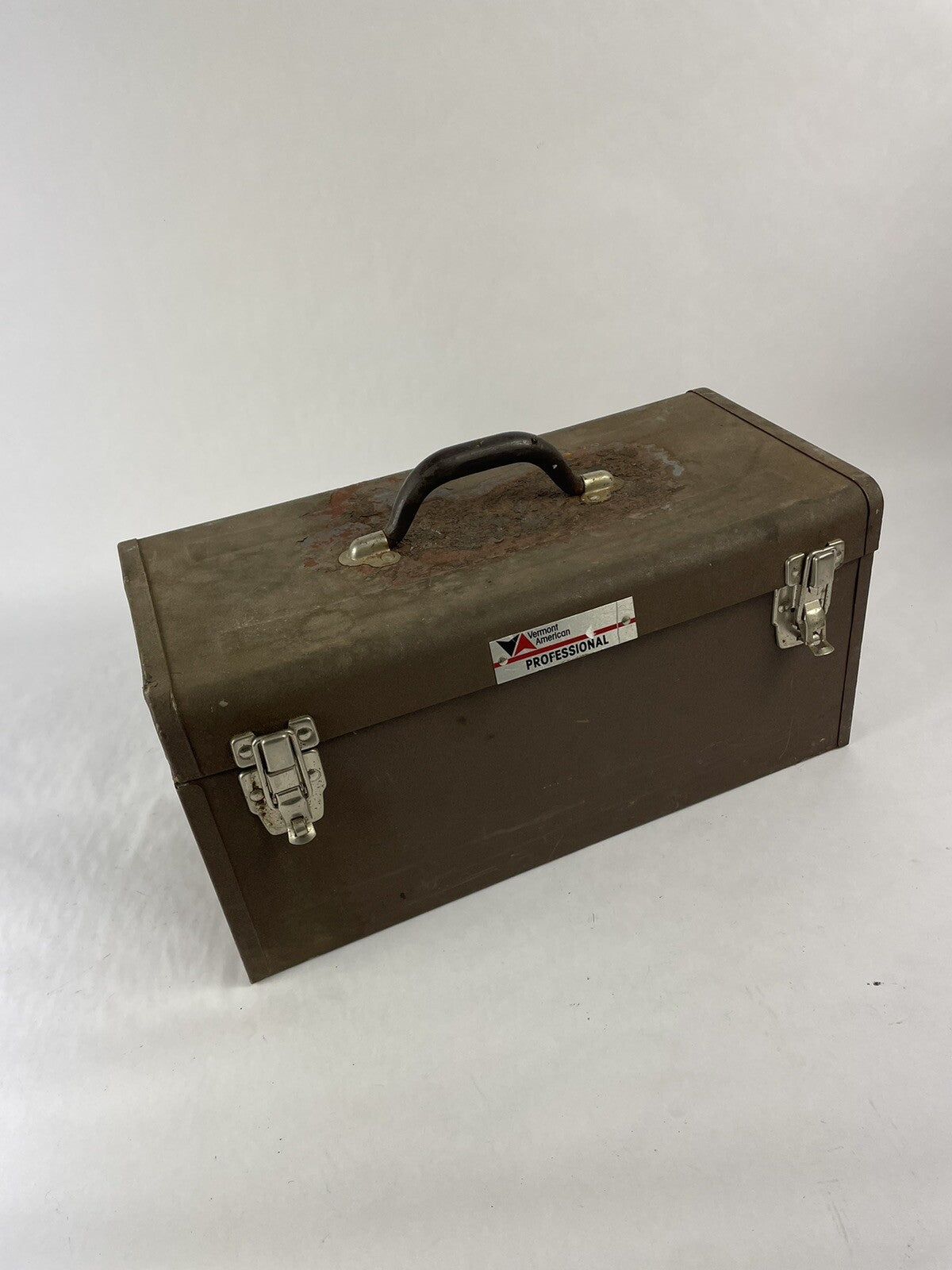 Vintage Vermont American Professional 18" Tool Box w/Tray 18"x9"x9"