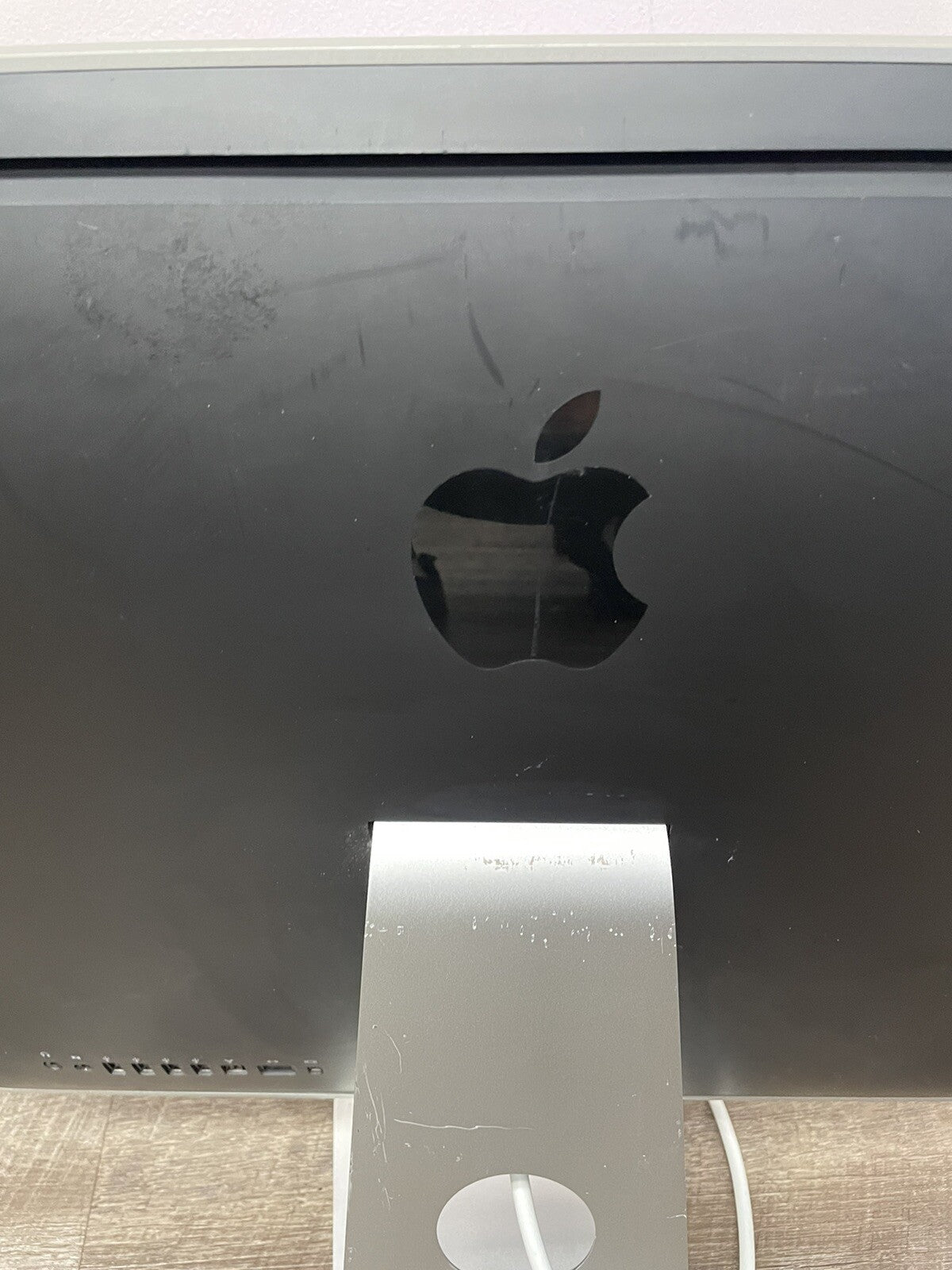 Apple iMac Core 2 Duo 2.26 GHZ - 20" - macOS Monterey  - 4GB RAM - 128 GB SSD HD