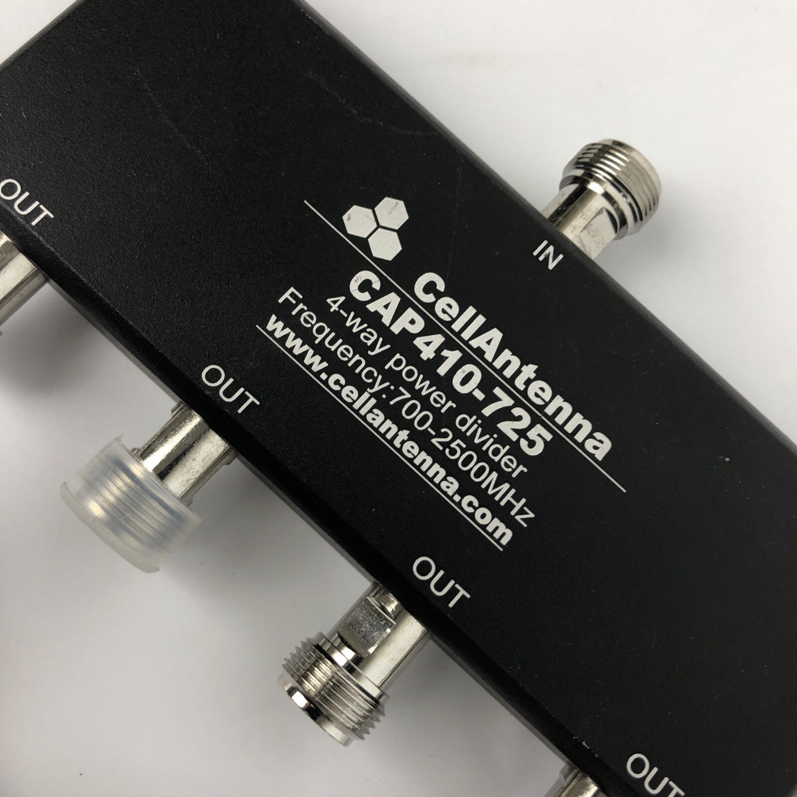 CellAntenna CAP410-725 4-Way 50 Ohm Splitter, 700-2500 Mhz w N-Female Connectors