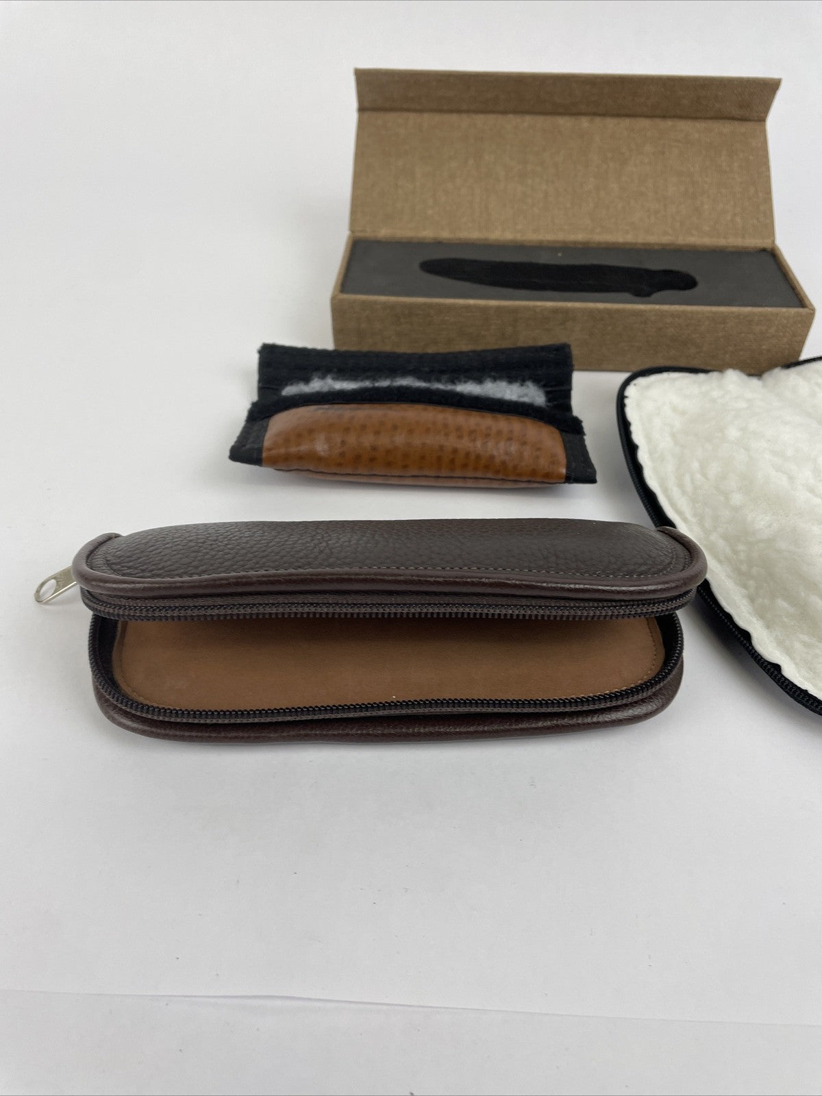 LOT OF 4 x KNIFE Protective STORAGE ZIPPER POUCHES AND SHEATHS one box