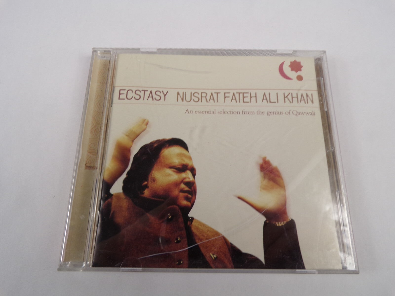 Ecstasy Nusrat Fateh Ali Khan Allah Hu Allah Hu Allah Hu Man Kun To MaulA CD#60