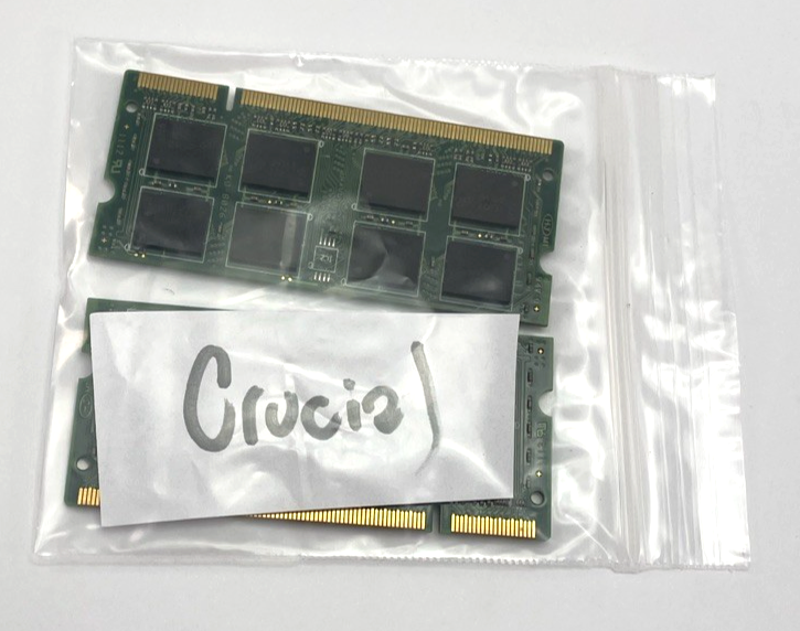 Lot of 2 x Crucial, 2gb 200 pin DDR2 SODIMM, 256Mx64 RAM