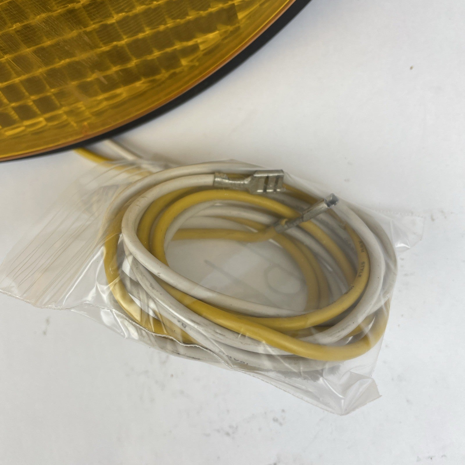 12" General Electric Yellow LED Traffic Light Signal Lens 120V Model  DR6    bb