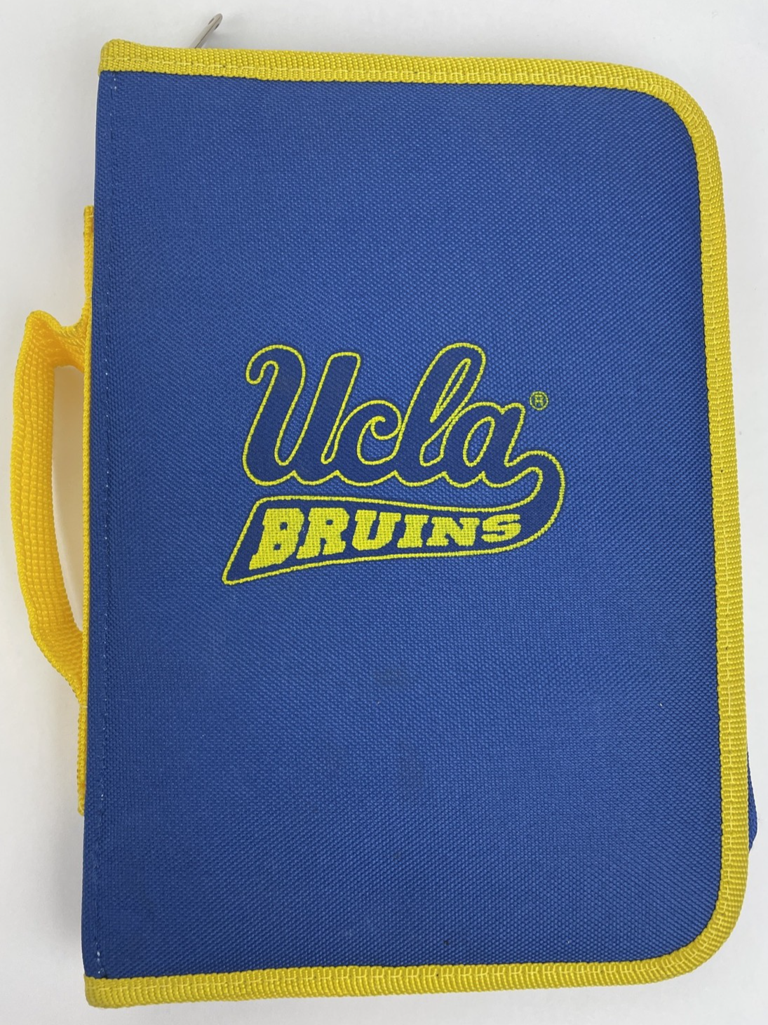 UCLA BRUIBS Camping PICNIC FOLDER SPOONS / KNIVES / CHEESE BOARD / NAPKIN NEW