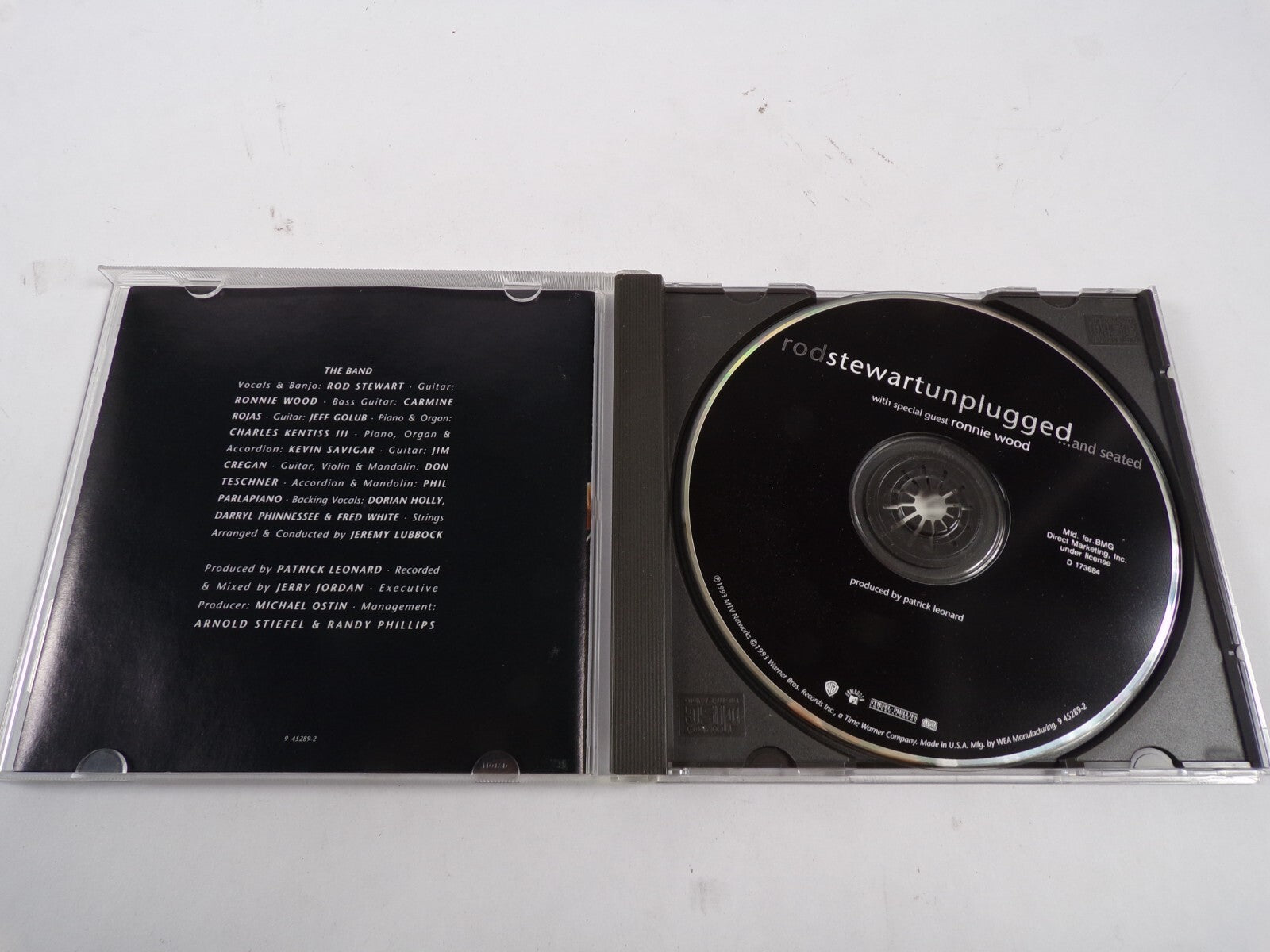 Rod Stewart Unplugged and Seated Hot Legs Tonights the Night Maggie May CD#51