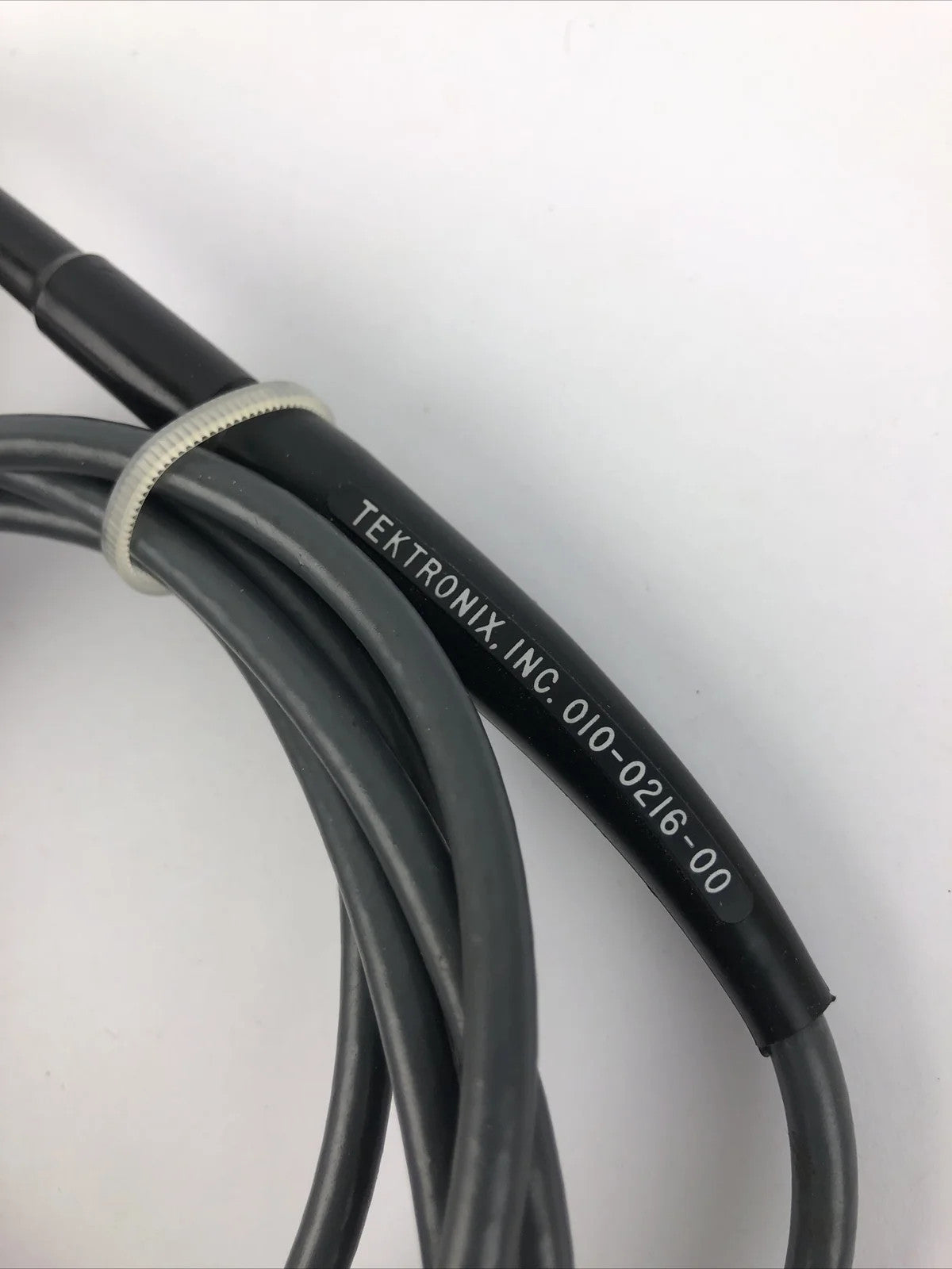 OEM Tektronix P6048 6ft 10X 1 Pf Probe New No. 010-0216-00 AC DC Coupled