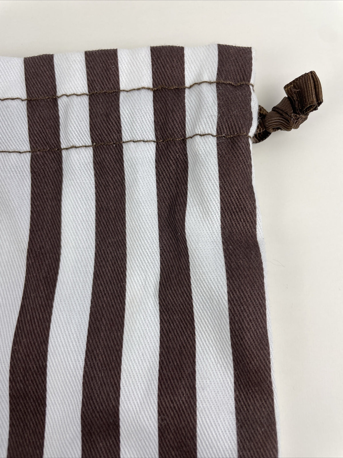 Henri Bendel NYC Dust Bag Wallet, Small Purse Bag 10" x 6"  Brown White Stripes