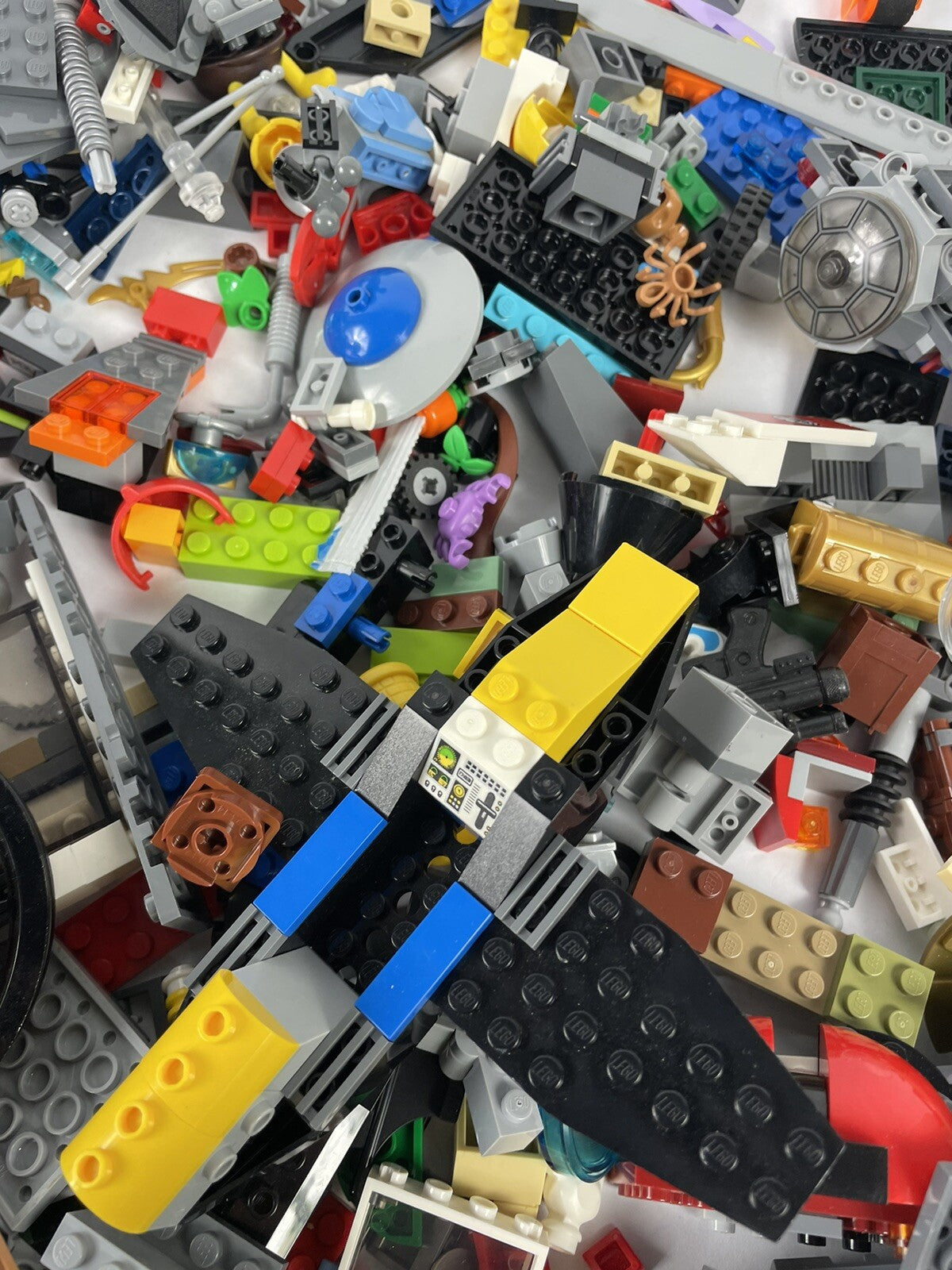 lot of LEGO 5 lbs Pounds Bulk Lot of Loose Legos Pieces Bricks Parts *CLEAN* L6