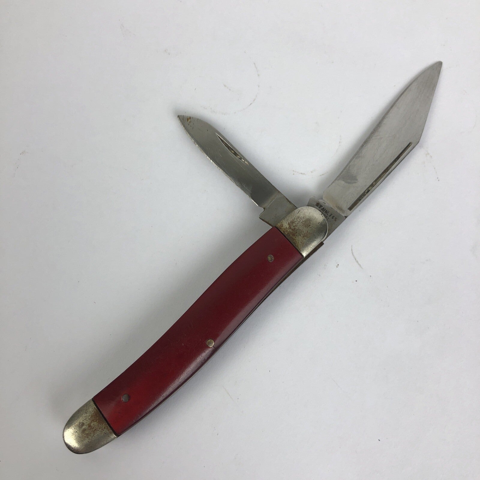 Vintage Red Pearl Pocket Knife 2.25" Inch Blade marked Stainless Steel JAPAN