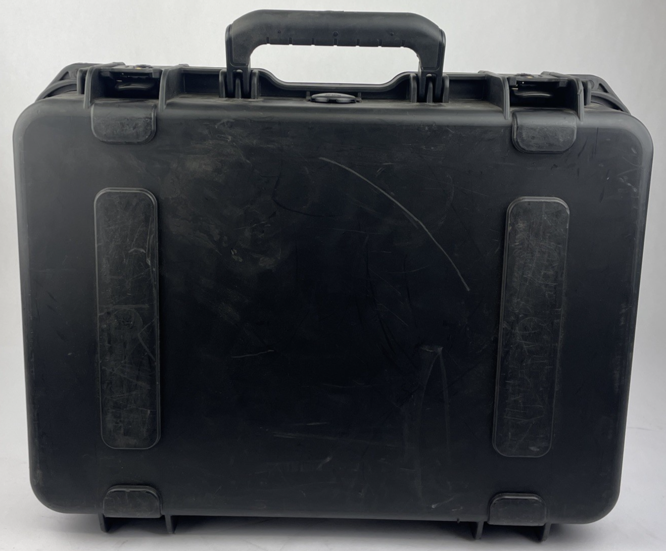 SKB Cases TSA 002 iSeries Waterproof Hard Case IP87 Rated Rugged Black w Keys 1