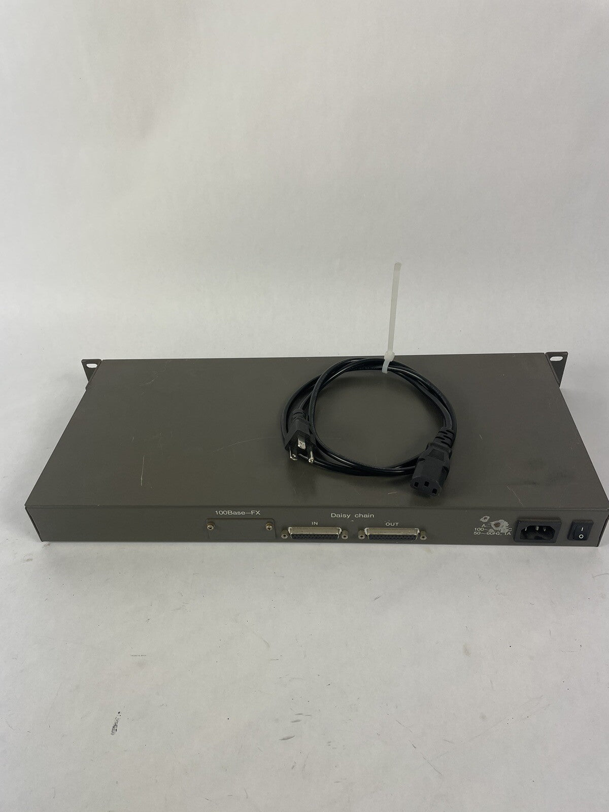 Switch D-Link DFE 832STX 32 port  External HUB 32 Ports 10/100 Dual Speed