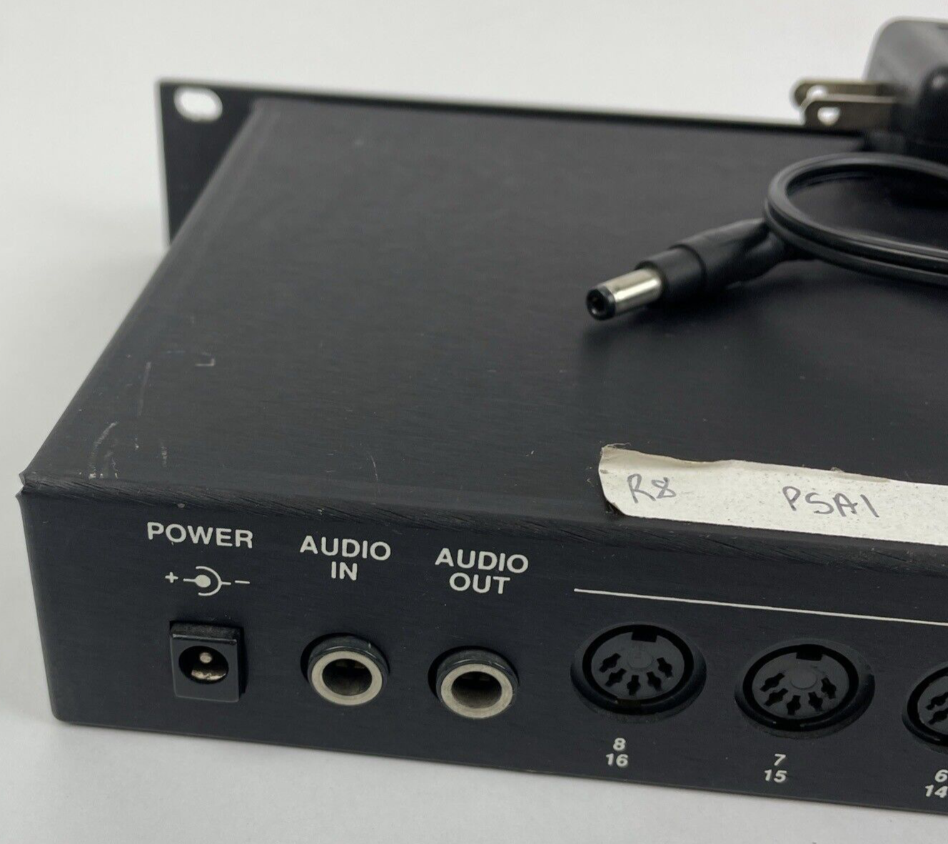 Mark of the Unicorn MOTU Midi Time Piece AV Interface 128 Channels SMPTE w Cord