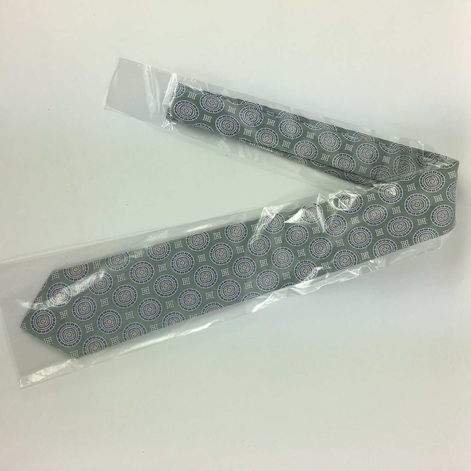 Genuine Isaco 100% Silk Handmade Stylish Formal/Casual Tie Multi Coloured