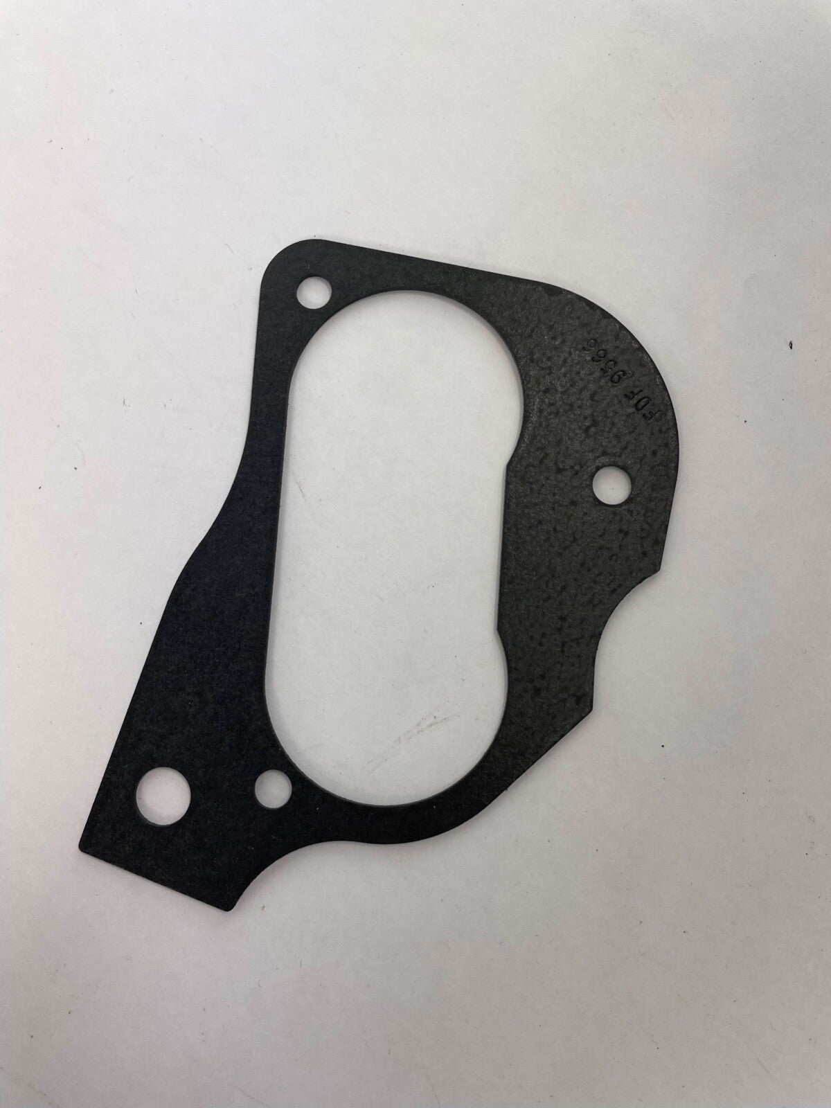 ACDelco 40-695 OEM throttle body mounting gasket GM 10129566 replacement gasket for compatible fuel injection systems.