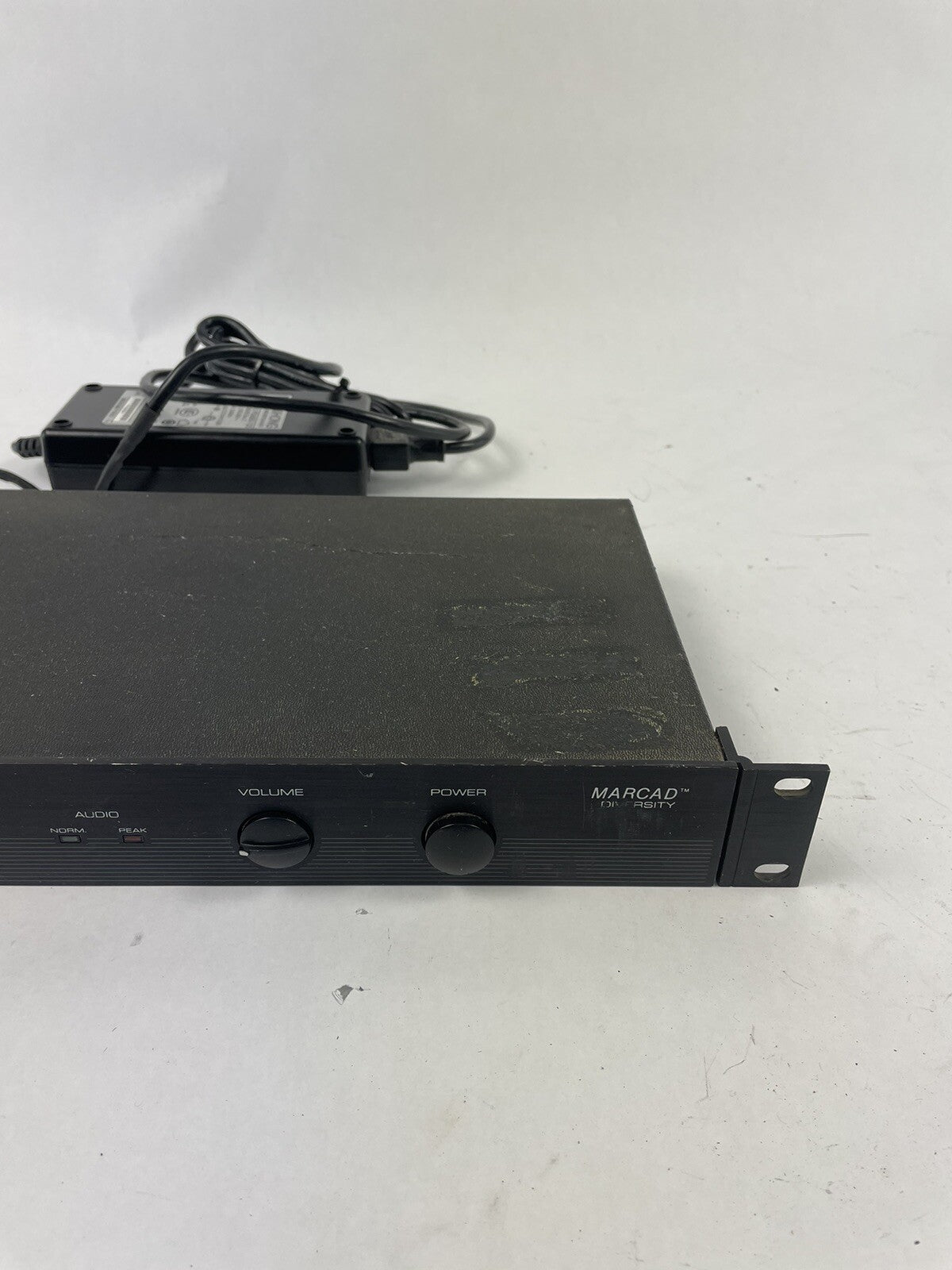 Shure Brothers L4-W 171-845 MHz Wireless Marcad Diversity Receiver