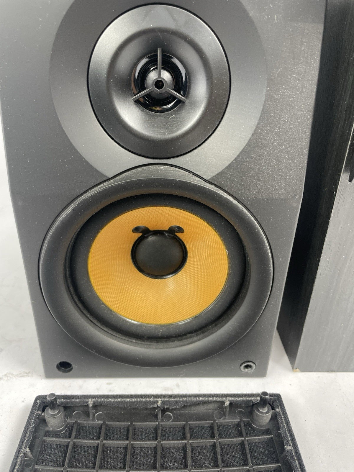 RCA RT2500 Main & Surround Speakers 6 Ohm 2 bookshelf speaker  + Subwoofer