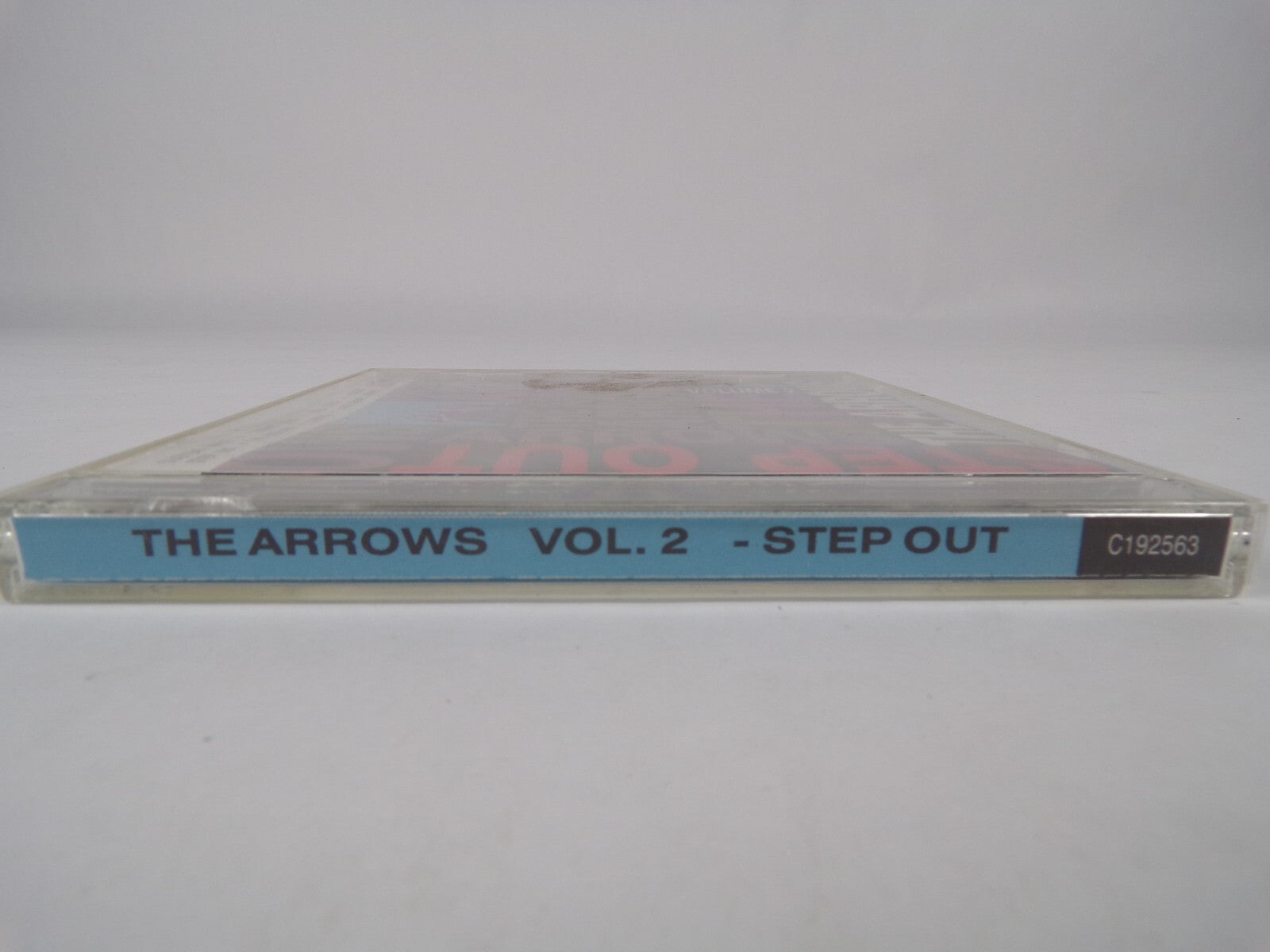 The Arrows Vol 2 Step Out Custom Made Outa In Die Langpad Twangy Strat CD#58