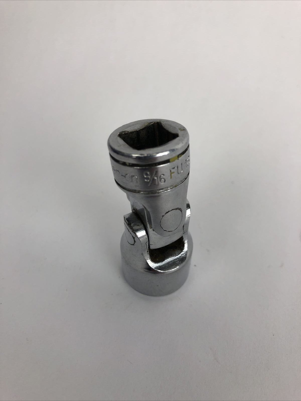 OEM Snap On Tools 3/8" Drive Universal Swivel Flex Socket 9/16” FU18A  12Pt Dr