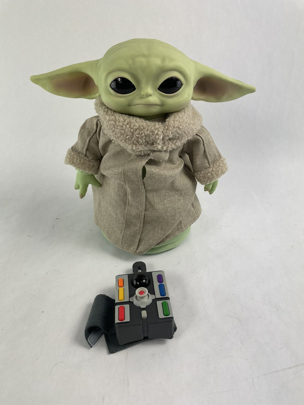 Baby Yoda Grogu The Child Animatronic Plush Star Wars Mandalorian Remote Control