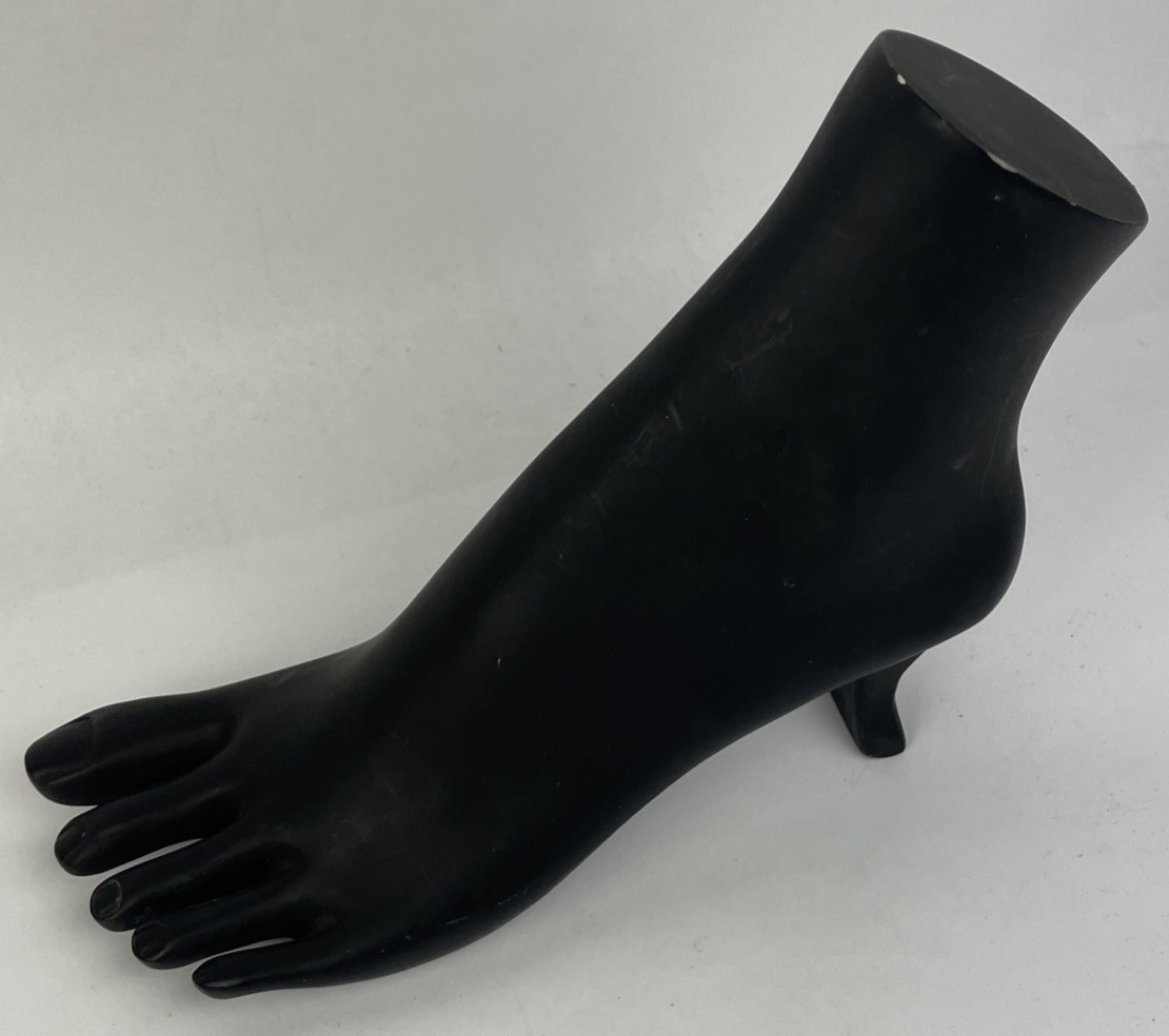 Black Foot Mannequin Ankle Bracelet / Toe Ring Jewelry Resin Display Foot