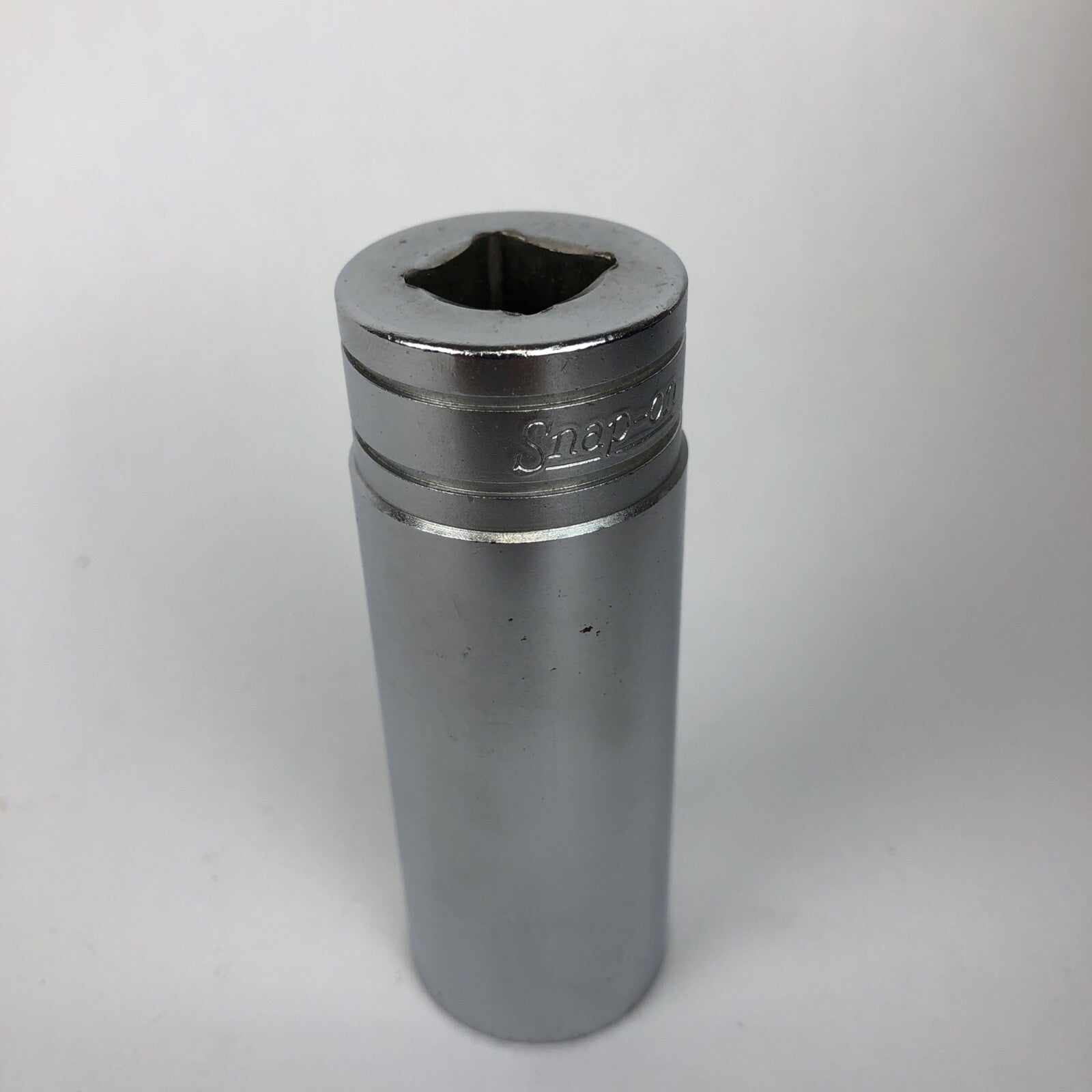Snap-on S281 7/8 inch deep 12-point chrome socket 1/2 inch drive USA made tool