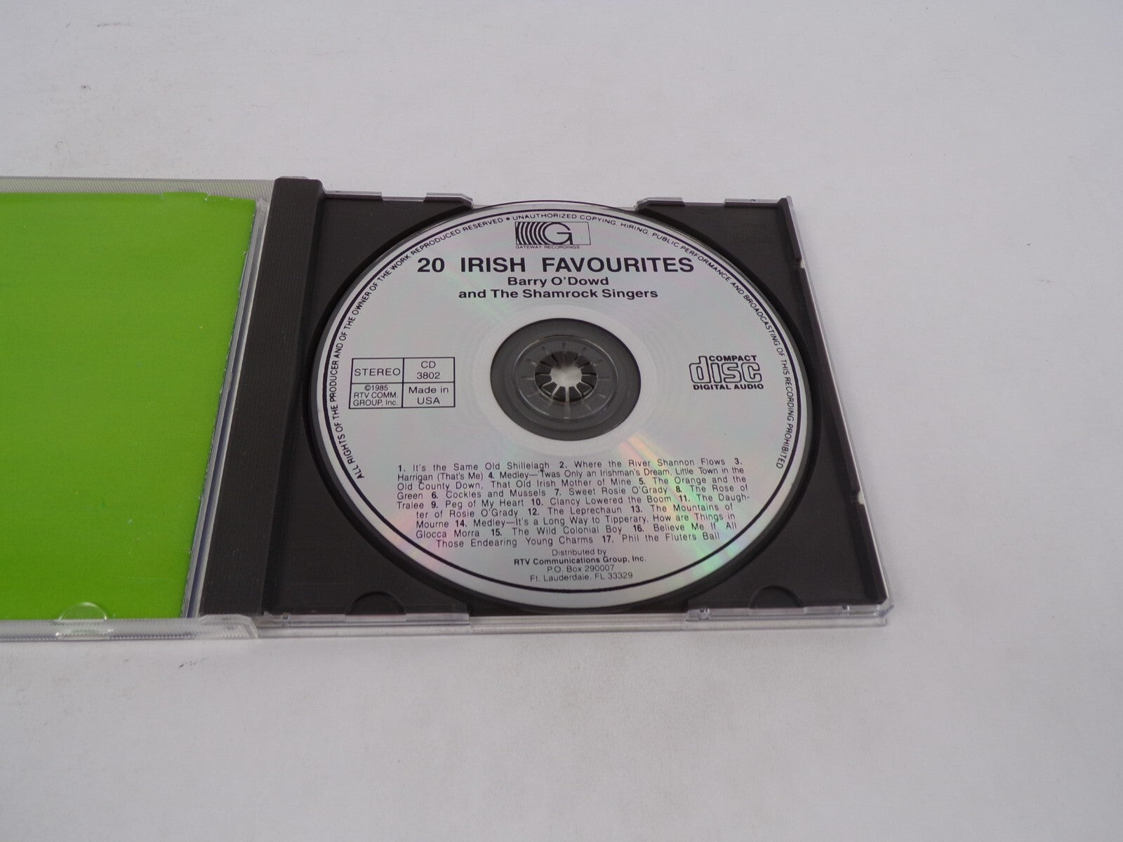 20 Irish Favourites Sing Along Including: The Orange & The Green Harrigan CD#70