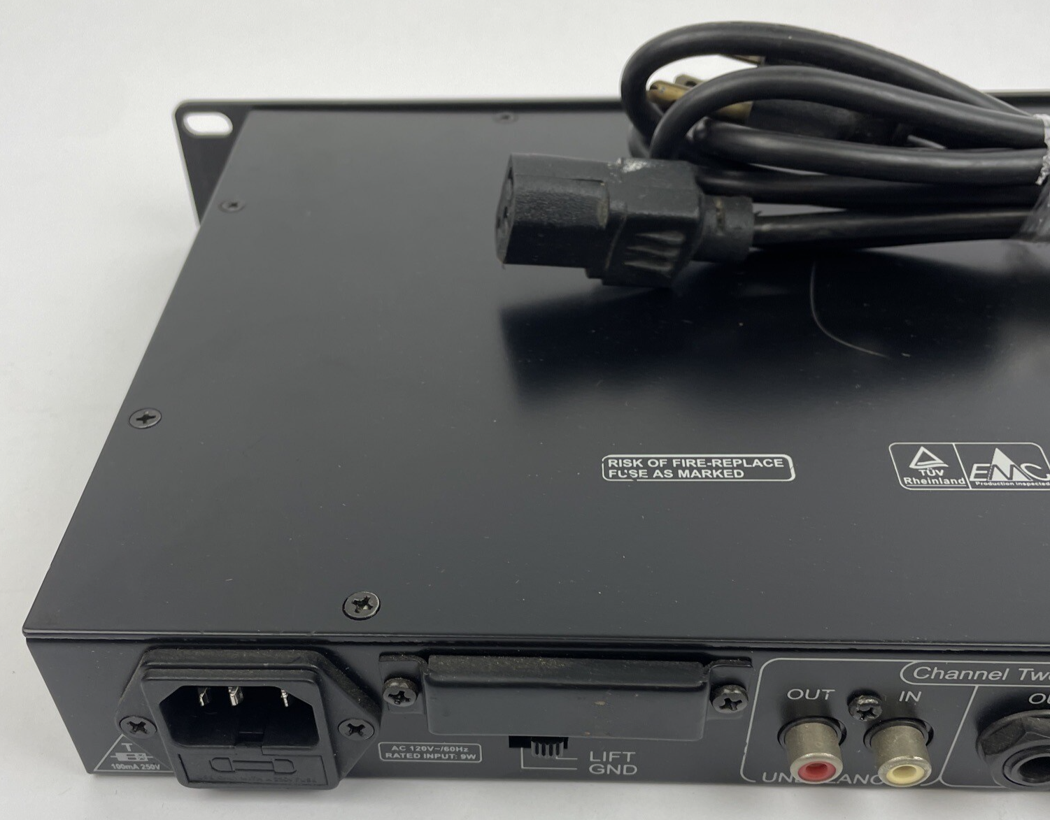 SKY Audio Dual 15 Band Graphic Equalizer PEQ-1215H 100mA 250V - VGC