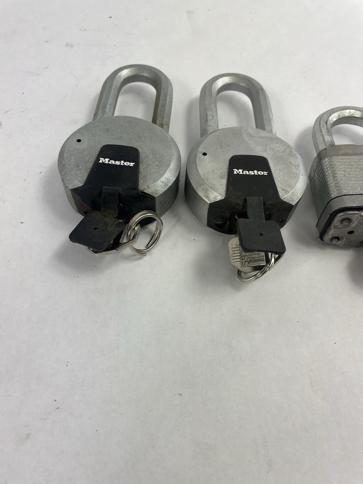 Lot of 4: Master Solid Steel Boron Carbide Contractor Grade Padlock with Keys